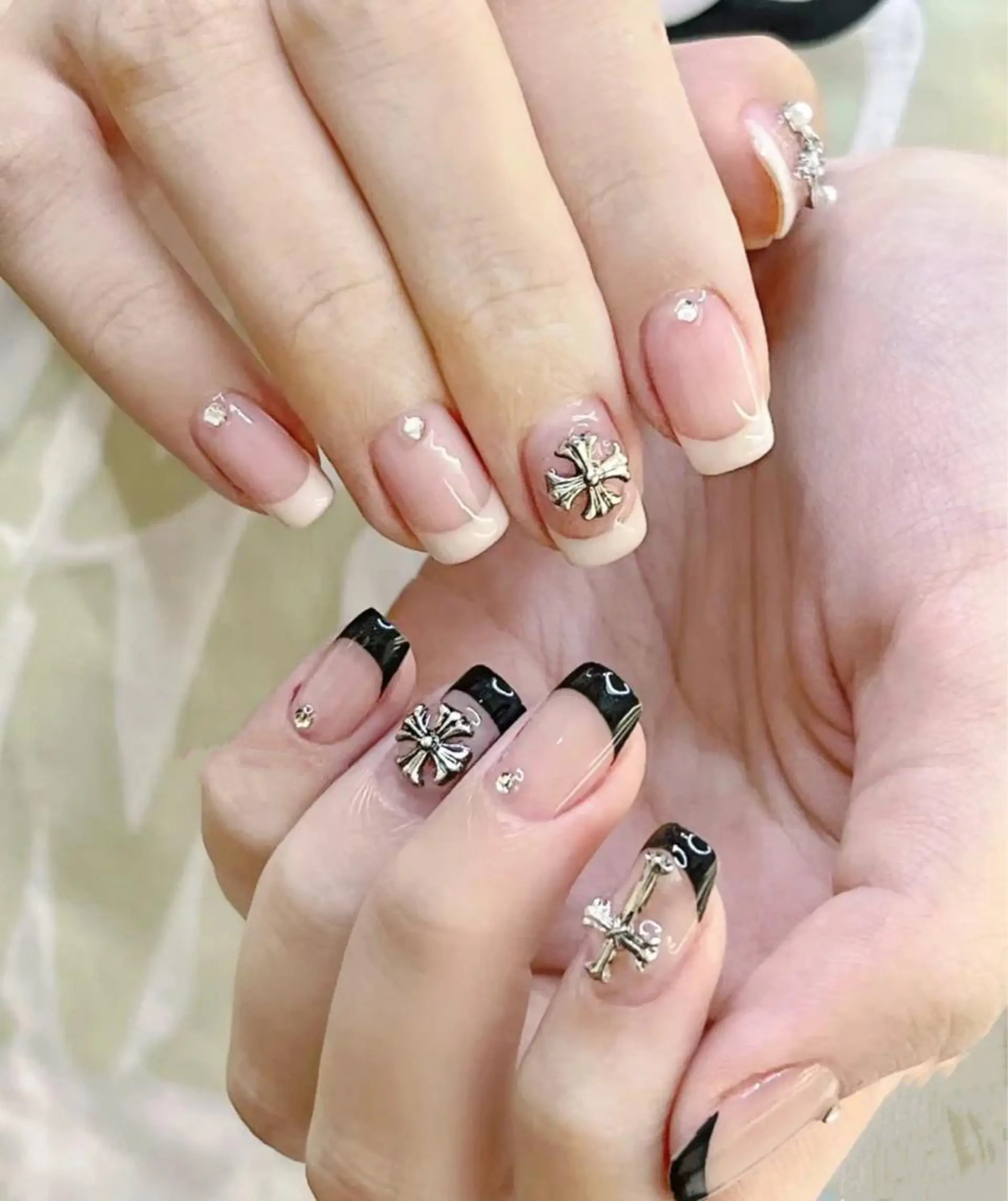 ネイル u1salon所属・ゆい ユイのネイルデザイン