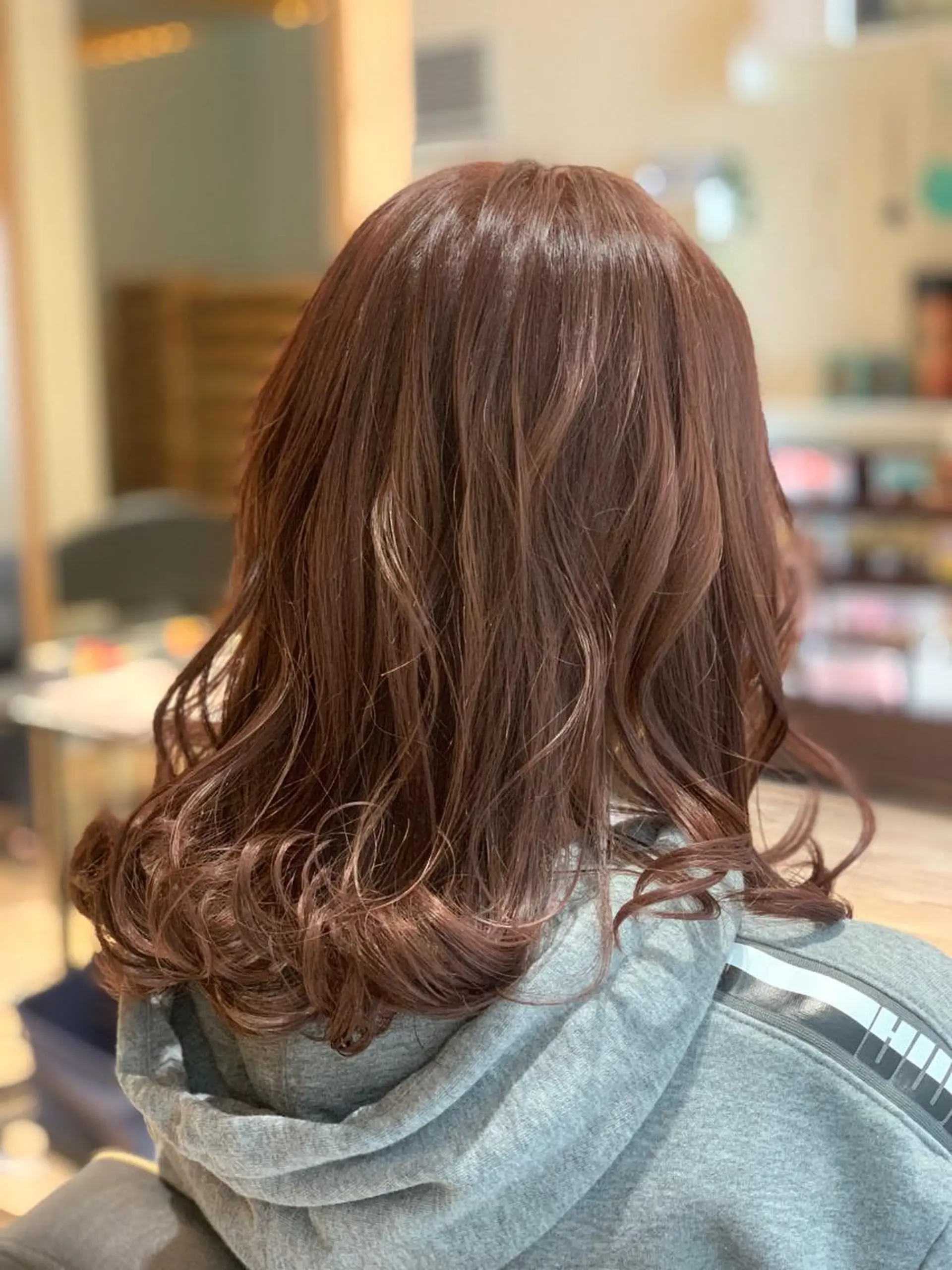 ロング カラー 関口 友行のヘアスタイル