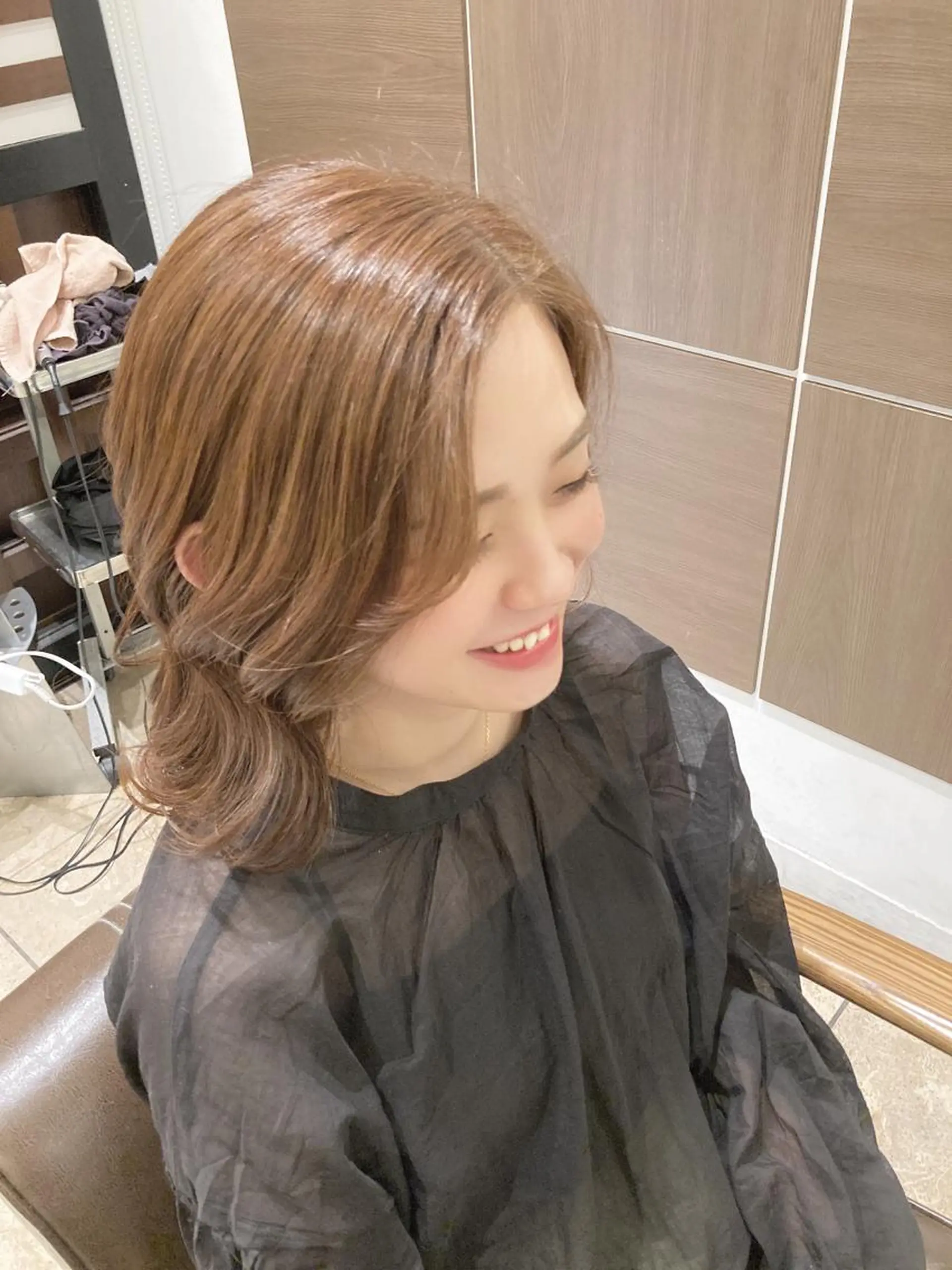 ミディアム カラー ベージュカラー シャルマン銀座店所属・🌟東銀座マンツーマ ン🌟タカナシのヘアスタイル