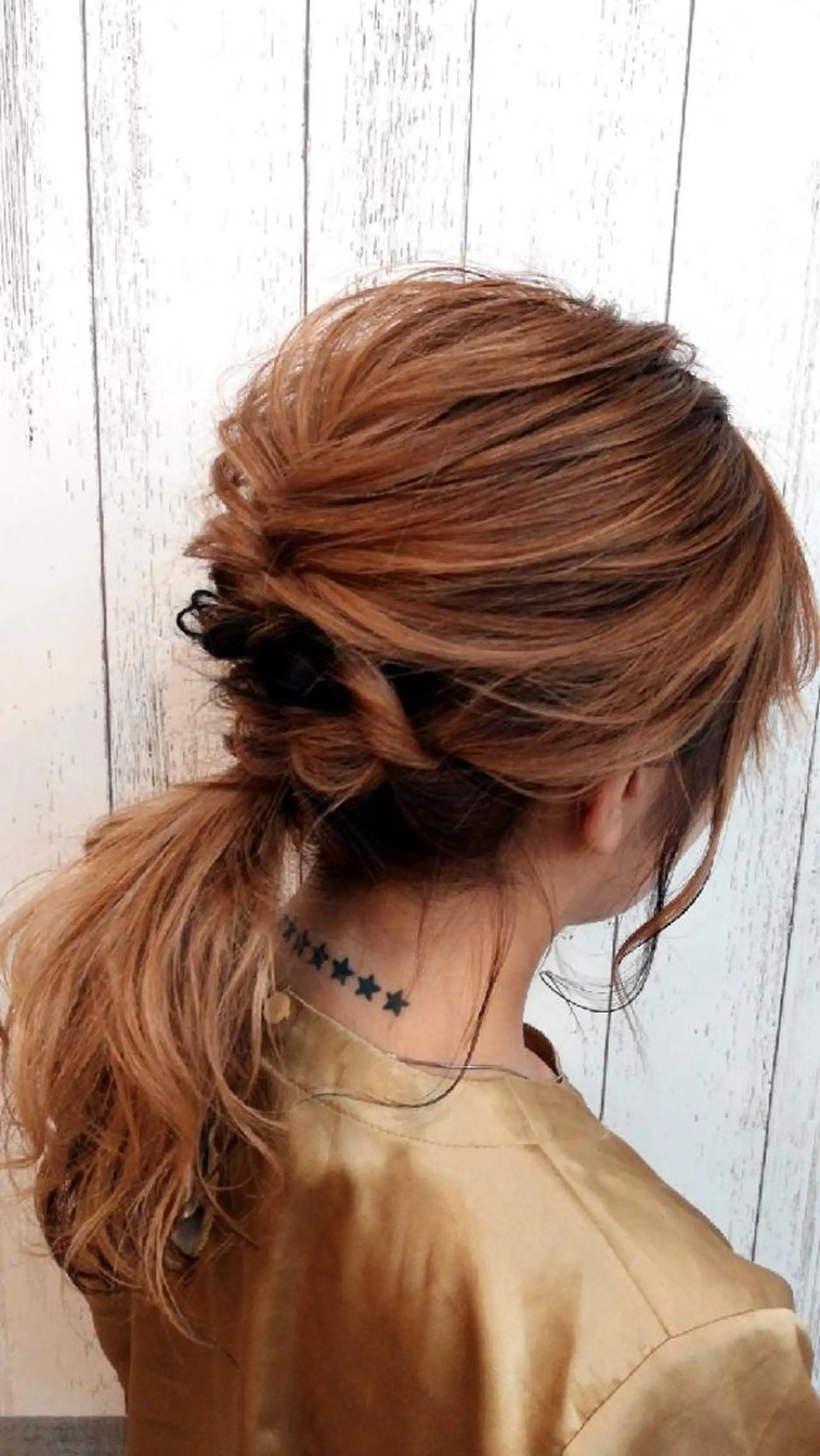 ヘアアレンジ ミディアム Hair's RooMのヘアスタイル