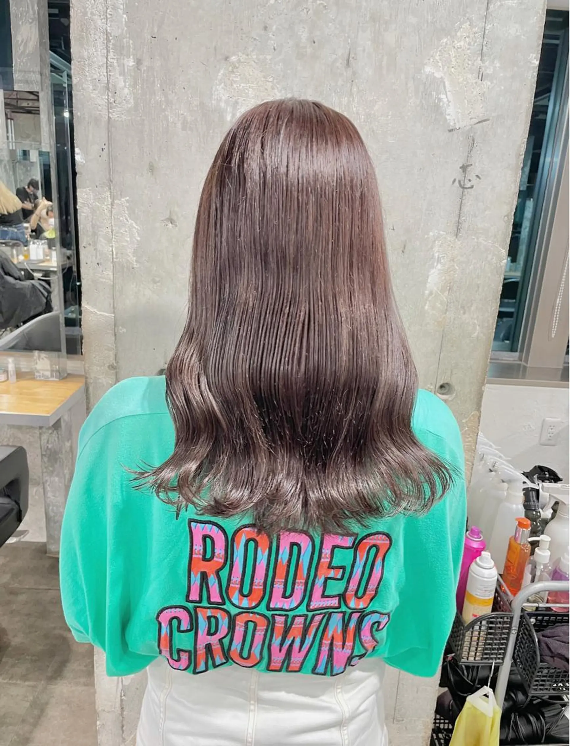 ロング カラー カット ヘアカラー トリートメント ヘッドスパ ヘアセット ベージュカラー💖 やすひろのヘアスタイル