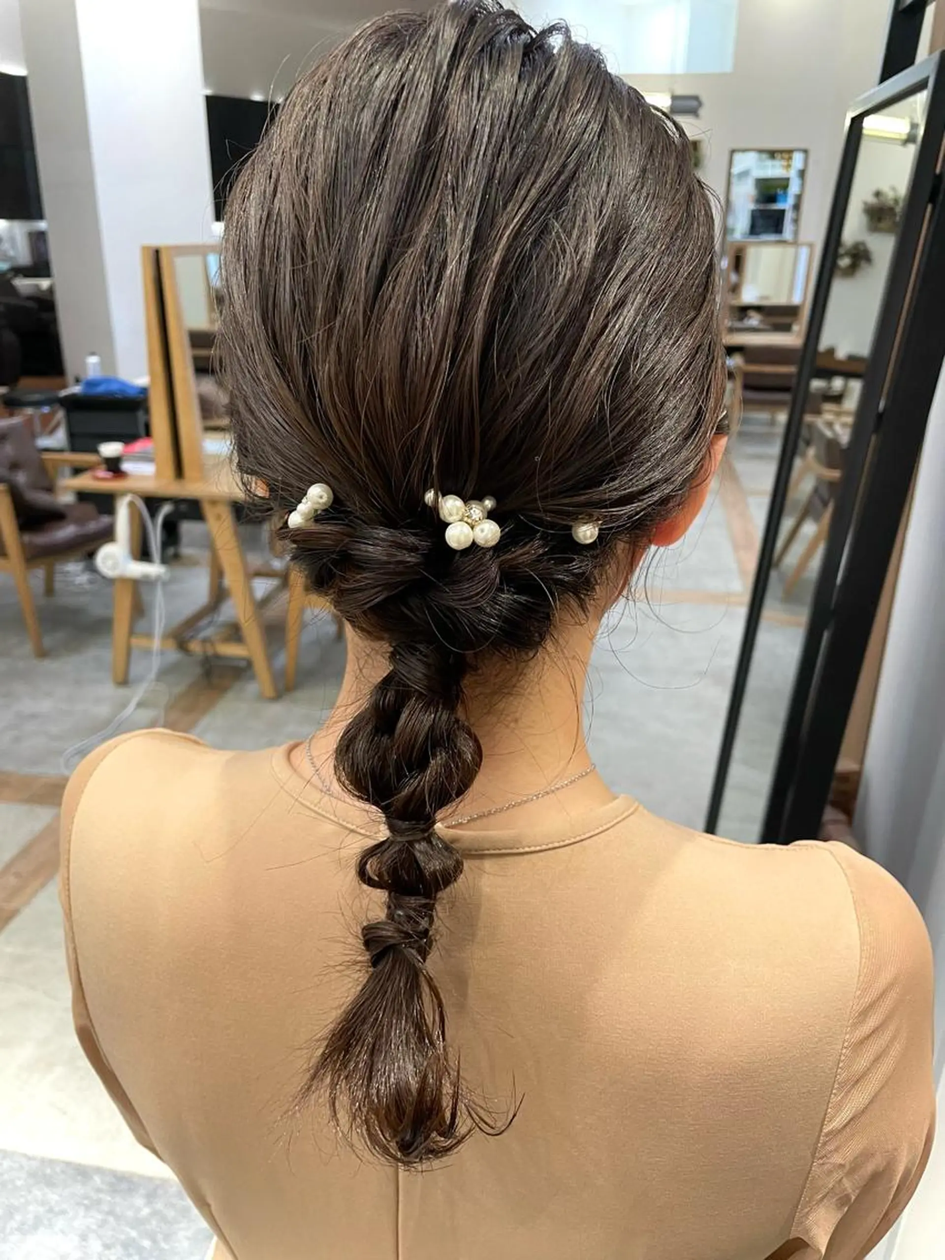 ミディアム ヘアアレンジ OAK 学芸大学所属・秋葉萌　透明感カラー /レイヤー/ボブ♡のヘアスタイル