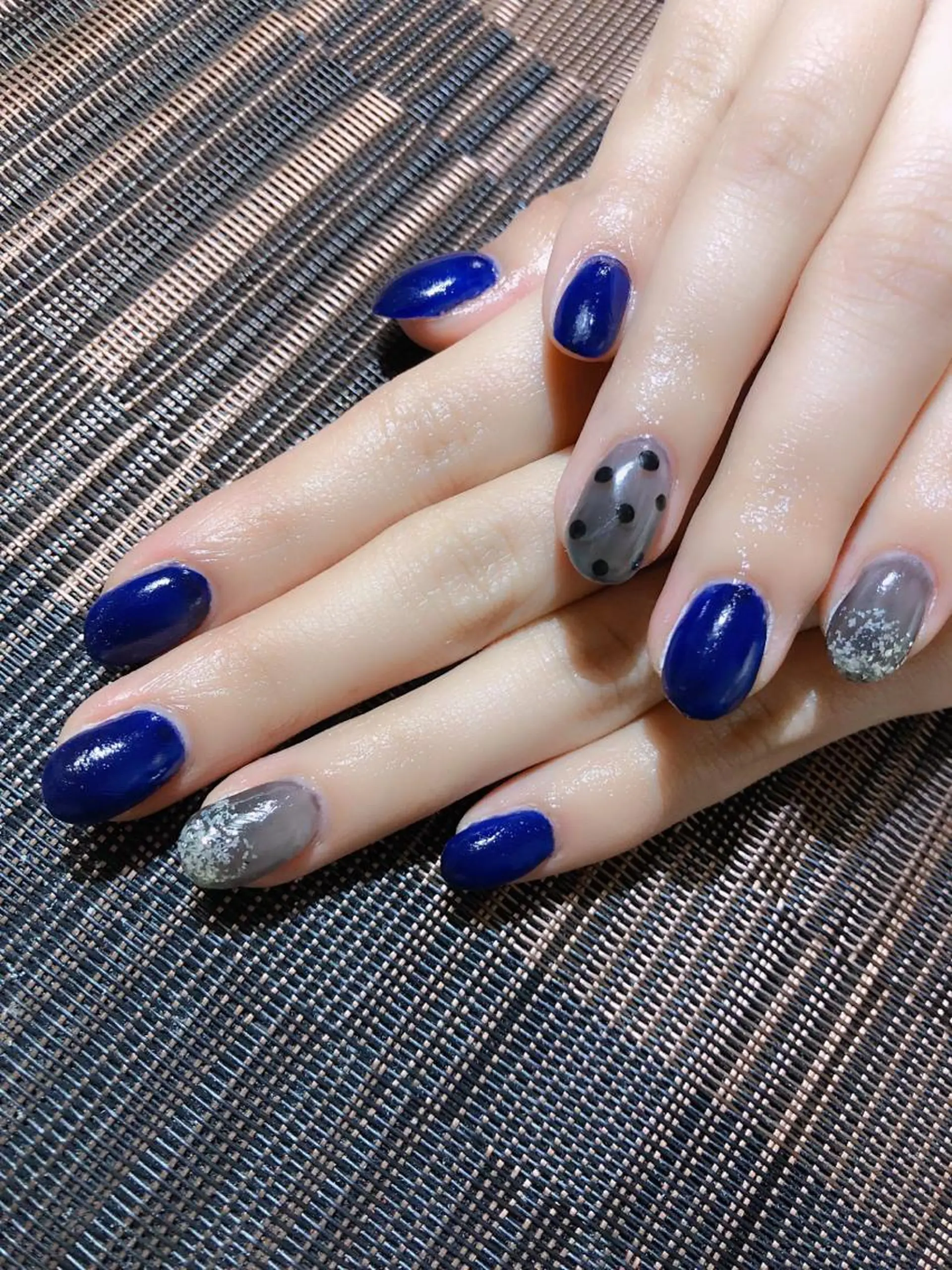 ネイル 伊藤 美里のネイルデザイン