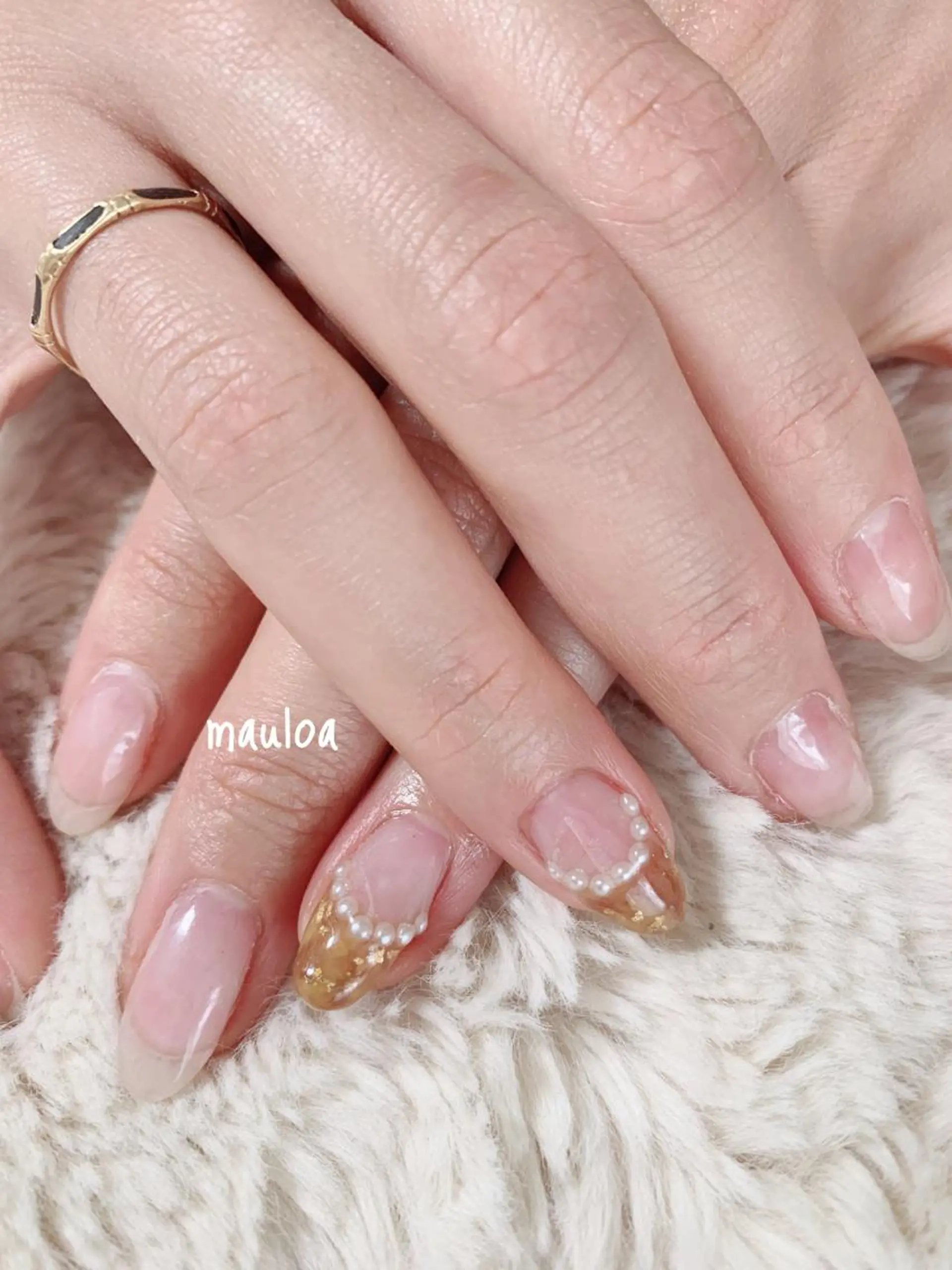 ネイル べっ甲ネイル フレンチネイル 逆フレンチ pipi..所属・pipi ..のネイルデザイン