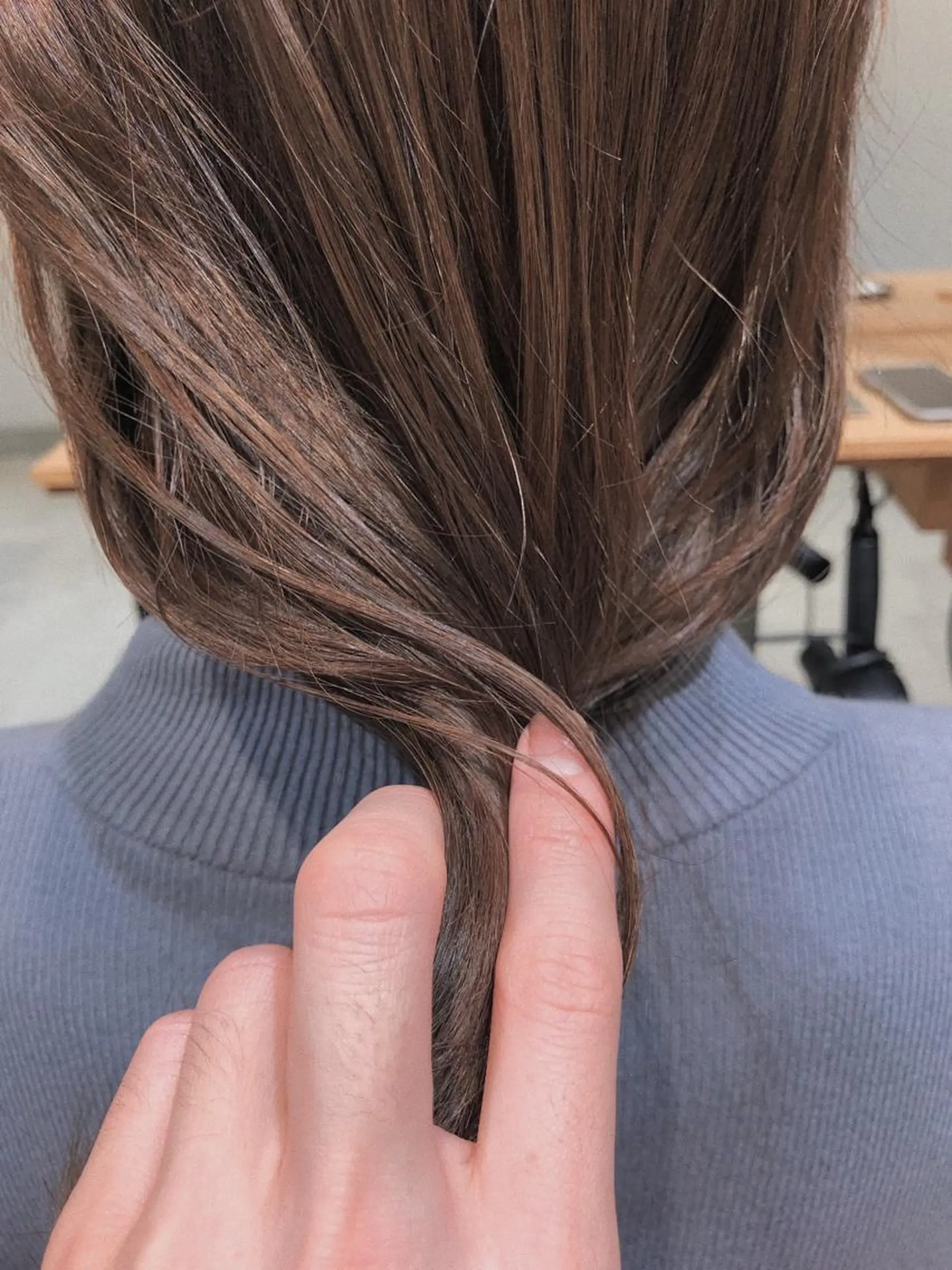 ミディアム カラー ベージュカラー 透明感カラー イルミナカラー 長井 徹行のヘアスタイル