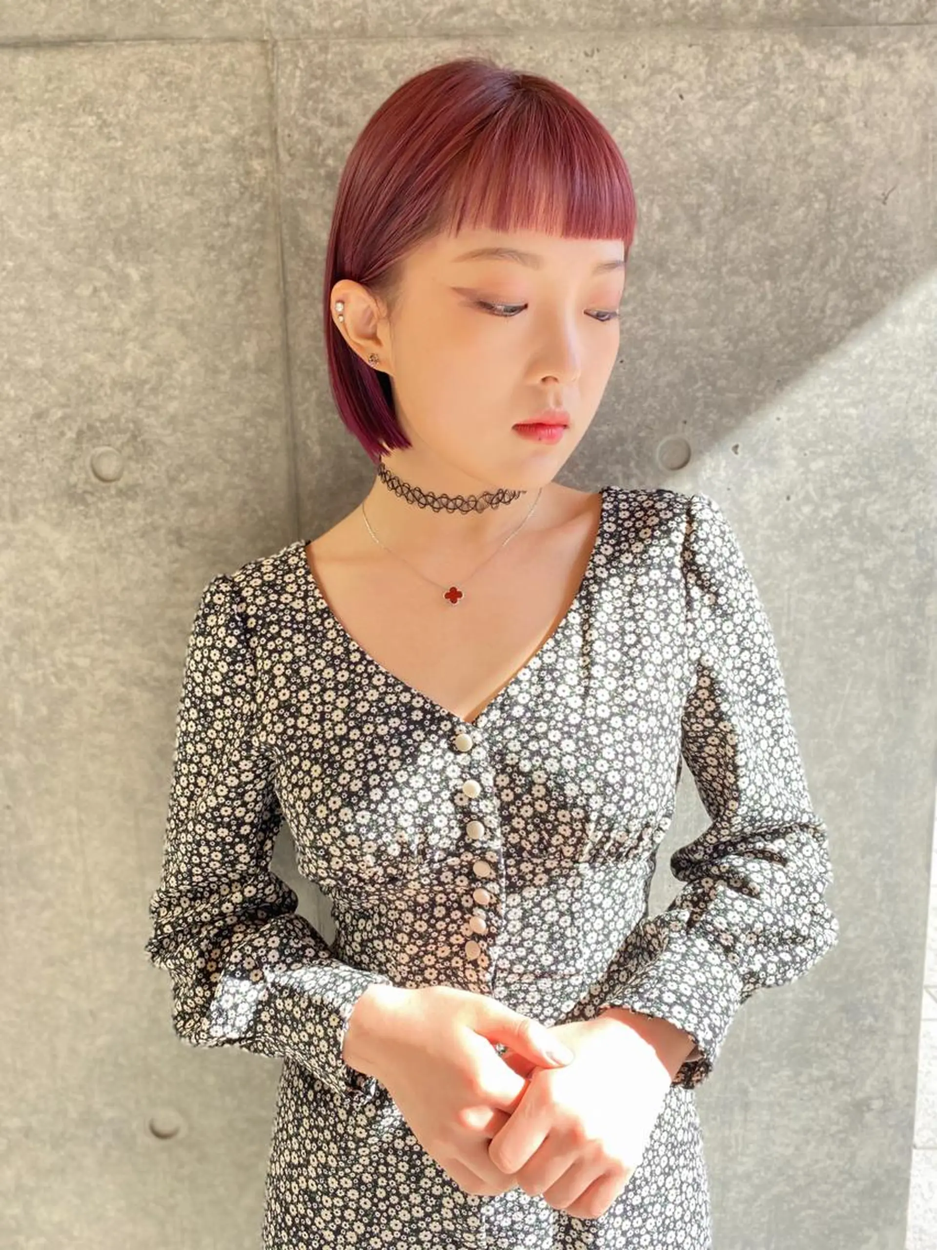 ショート カラー ワンレンボブ ショートボブ ブリーチ 透明感カラー ピンクカラー a moment(モーメント)所属・蔵前 デザインカット KOBAYASHIのその他イメージ