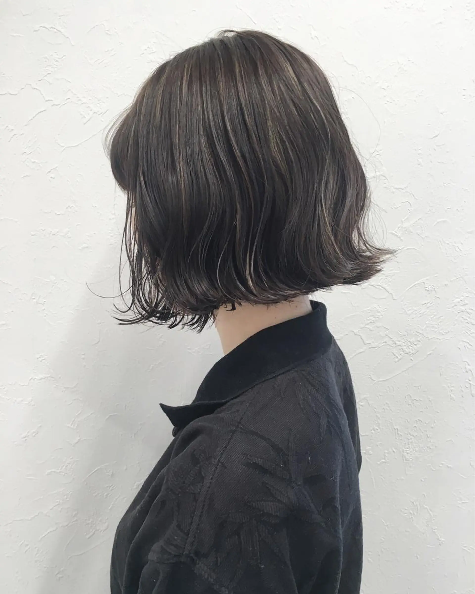 ショート カラー グレージュ ハイライトカラー イルミナカラー ハイライト ヘアカラー 2nd所属・🤍2nd🤍田所 美希のヘアスタイル