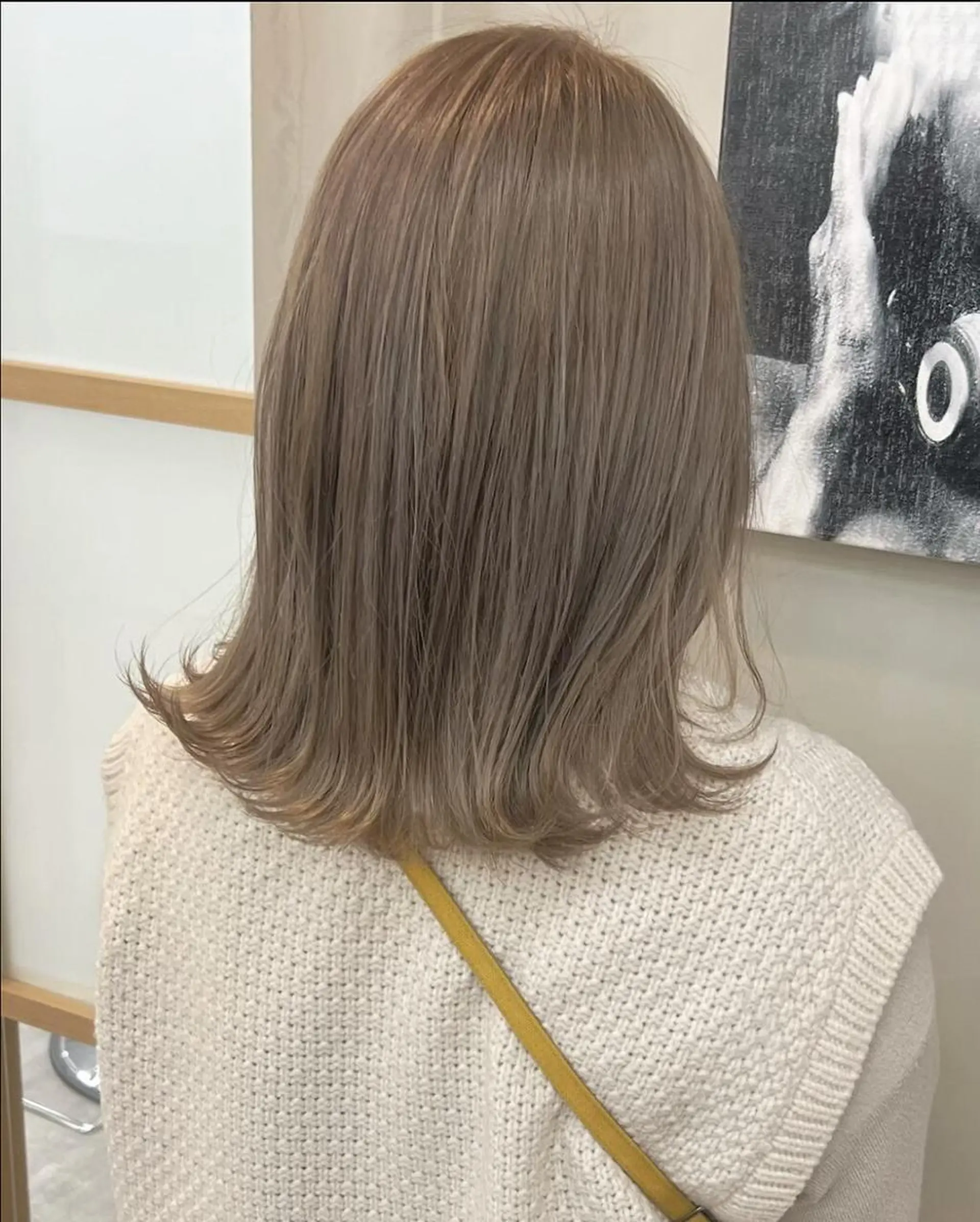 ミディアム ヘアカラー SOURCE 堺東のヘアスタイル