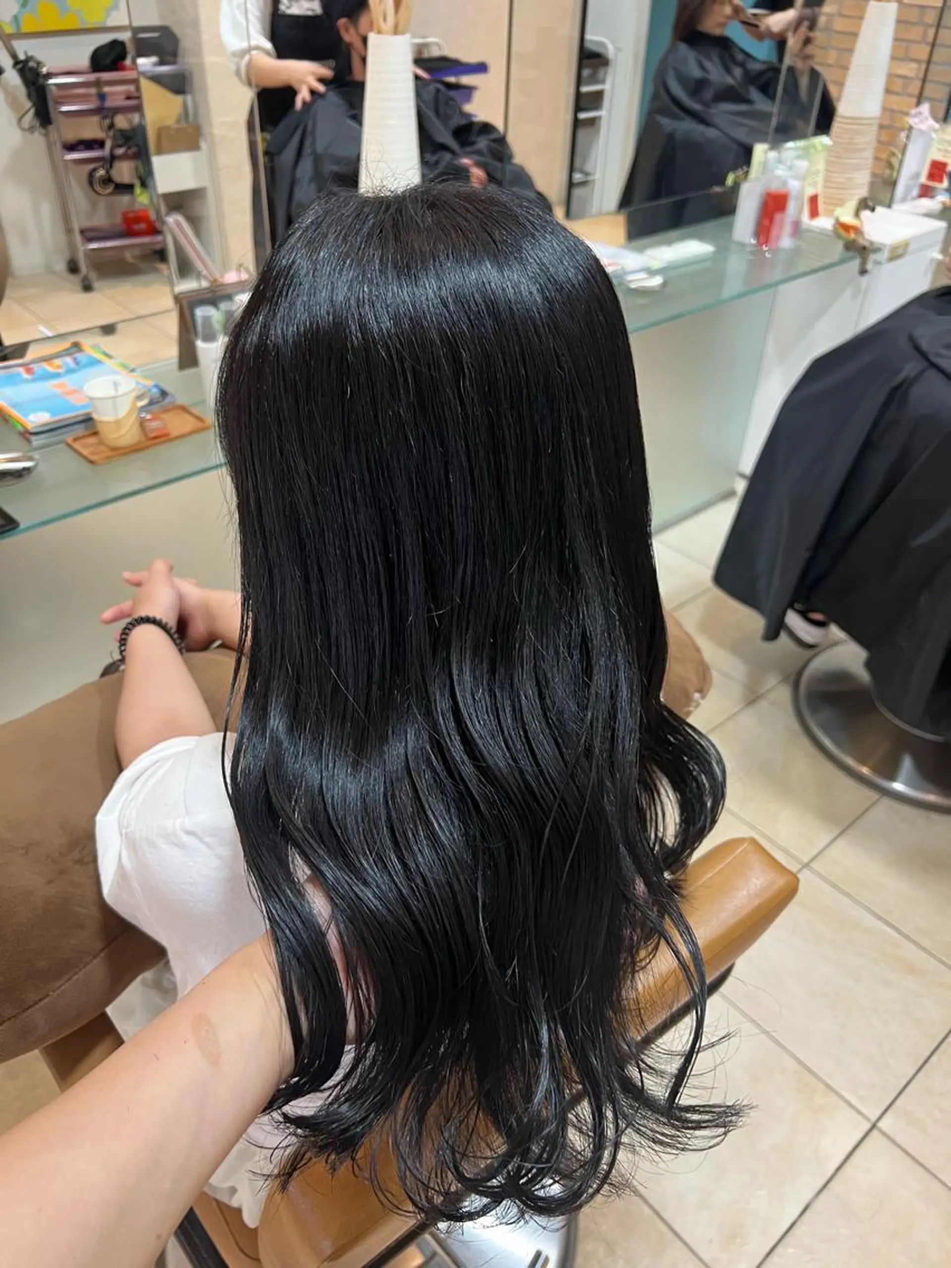 ロング ヘアカラー 竹添 有梨沙のヘアスタイル