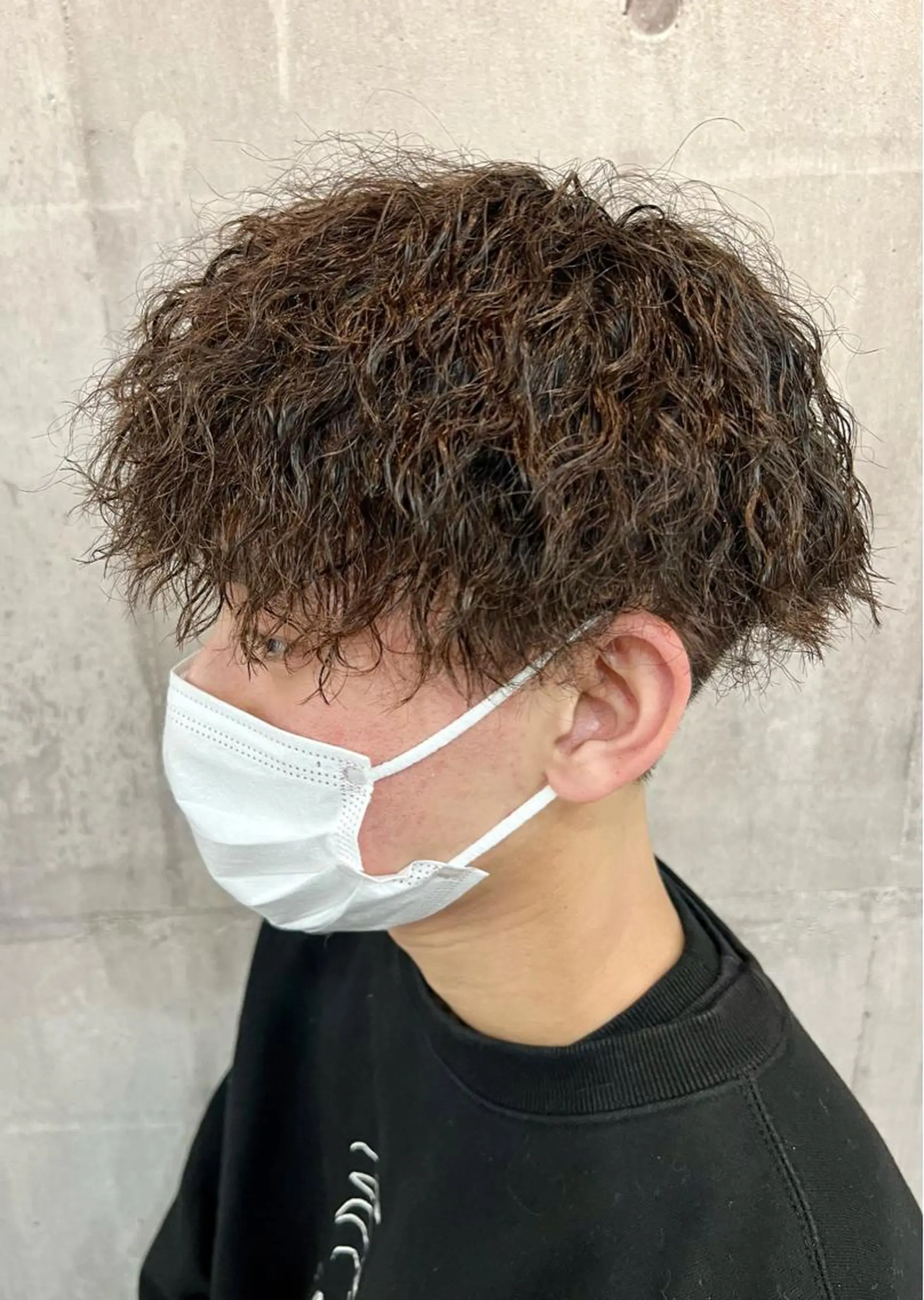 パーマ メンズ メンズパーマ ツイストスパイラルパーマ スパイラルパーマ レイヤー/韓国 ハイトーン興津史弥のヘアスタイル