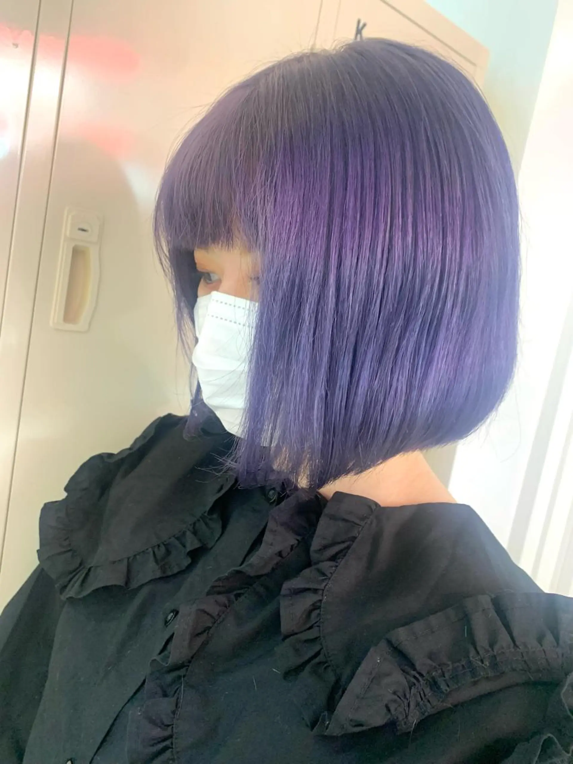 ショート カラー ヘアアレンジ 🧨ブリーチー×ボブ レイヤー💎じゅえるのヘアスタイル