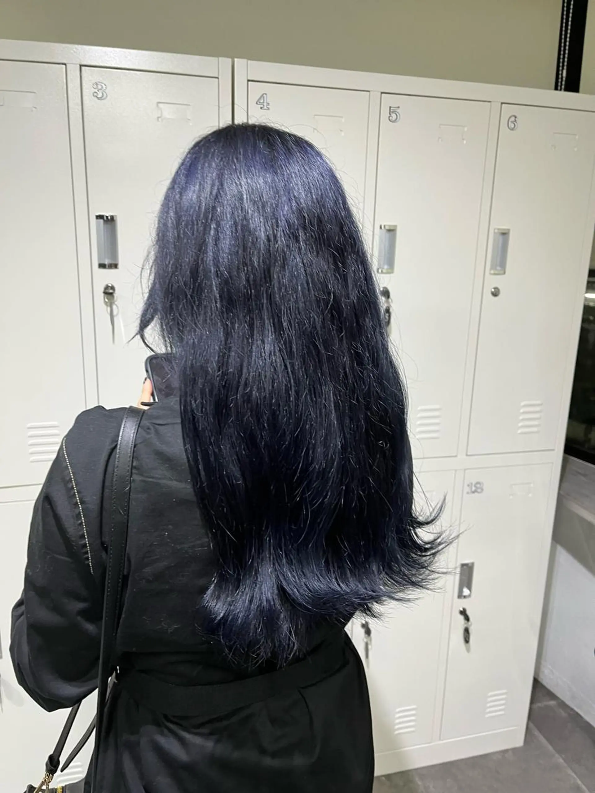 ロング 無料カットモデル ユナのヘアスタイル