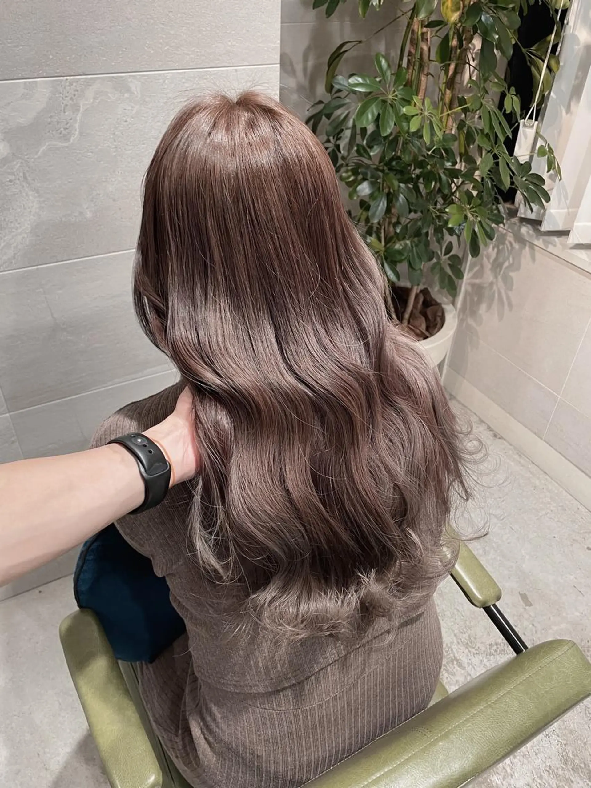 ロング レイヤーカット 似合わせ/レイヤー /顔まわり/池田歩樹のヘアスタイル