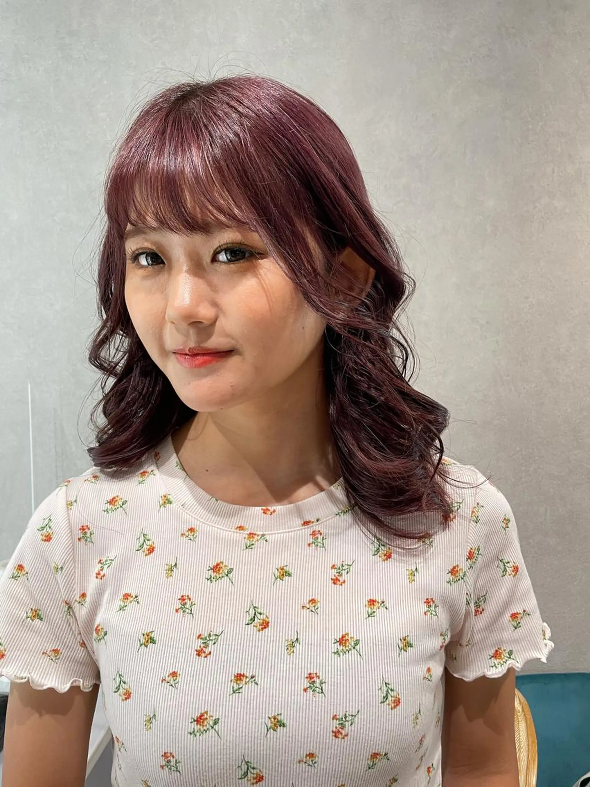 セミロング カラー ブリーチ ピンクカラー ヘアカラー ナチュラル透明感🌱 小山美樹子のヘアスタイル