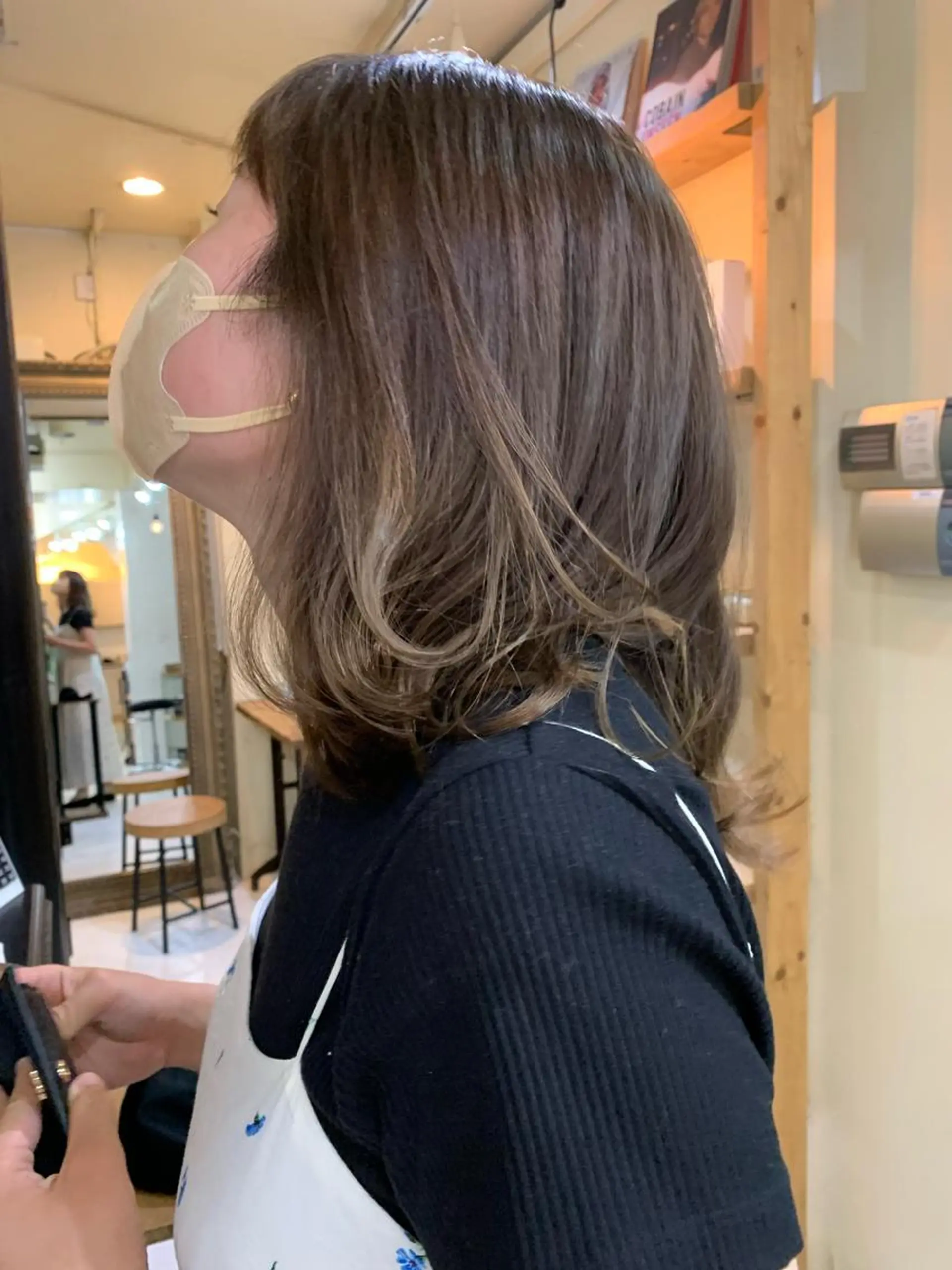 ミディアム Shibata Mizukiのヘアスタイル