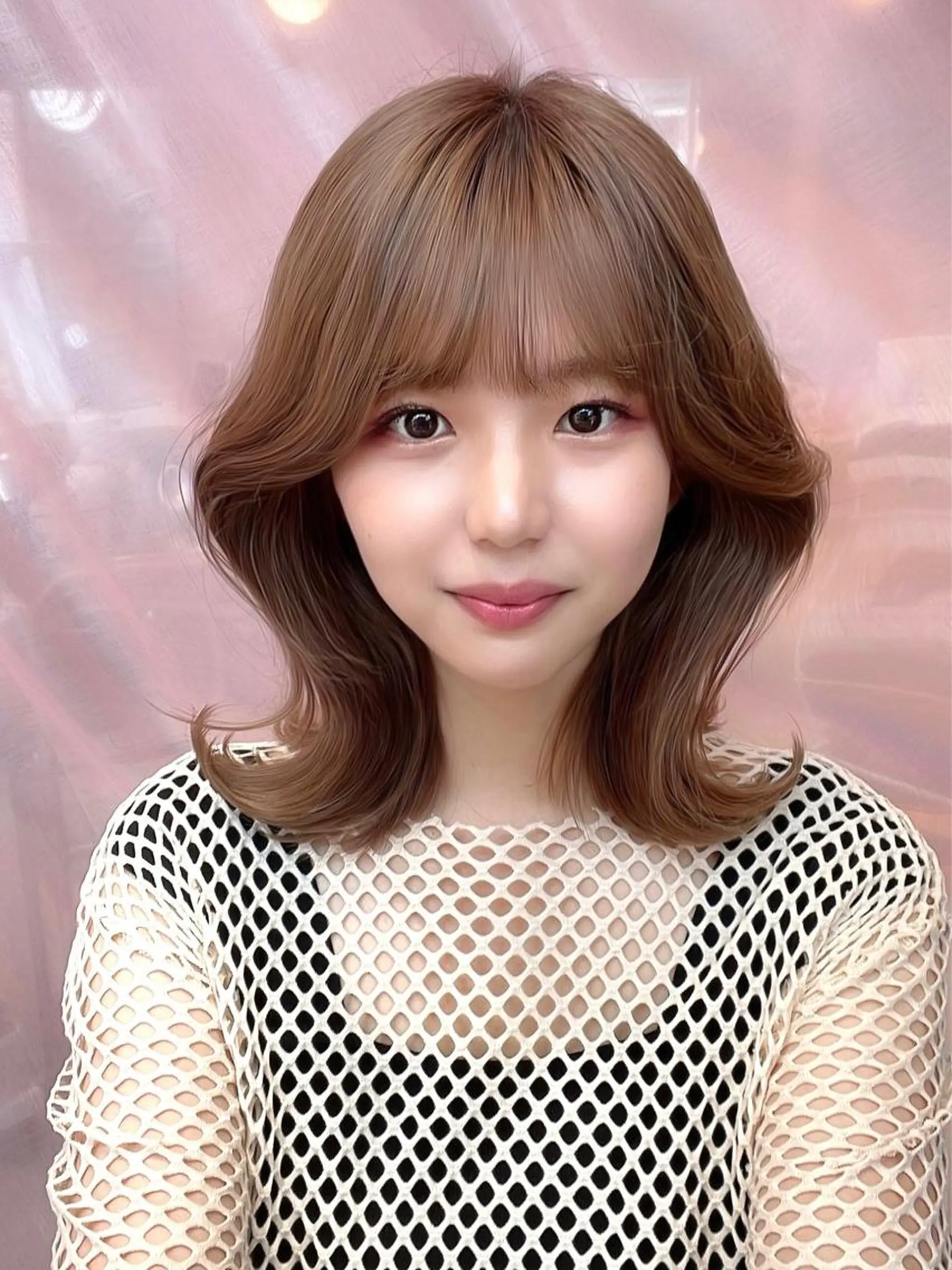 ロング カラー アディクシーカラー ベージュカラー 透明感カラー イヤリングカラー グレージュ 顔周り特化/韓国ヘア /レイヤー/吉野幸大のヘアスタイル