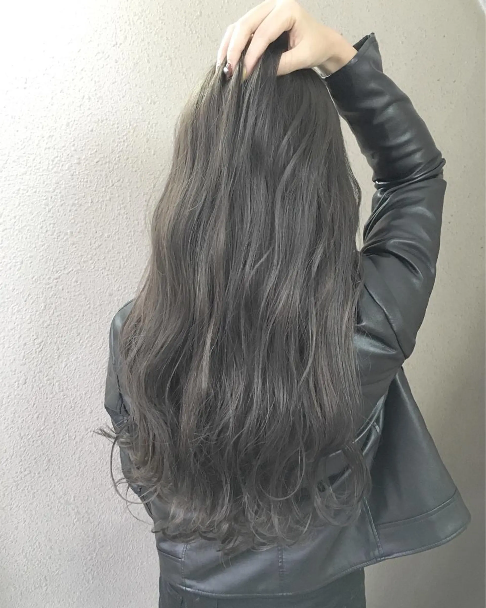 ロング カラー アディクシーカラー アクアカラー バレイヤージュ ブリーチ ケアブリーチ 【美髪矯正】【スト カール】小野村翔太のヘアスタイル