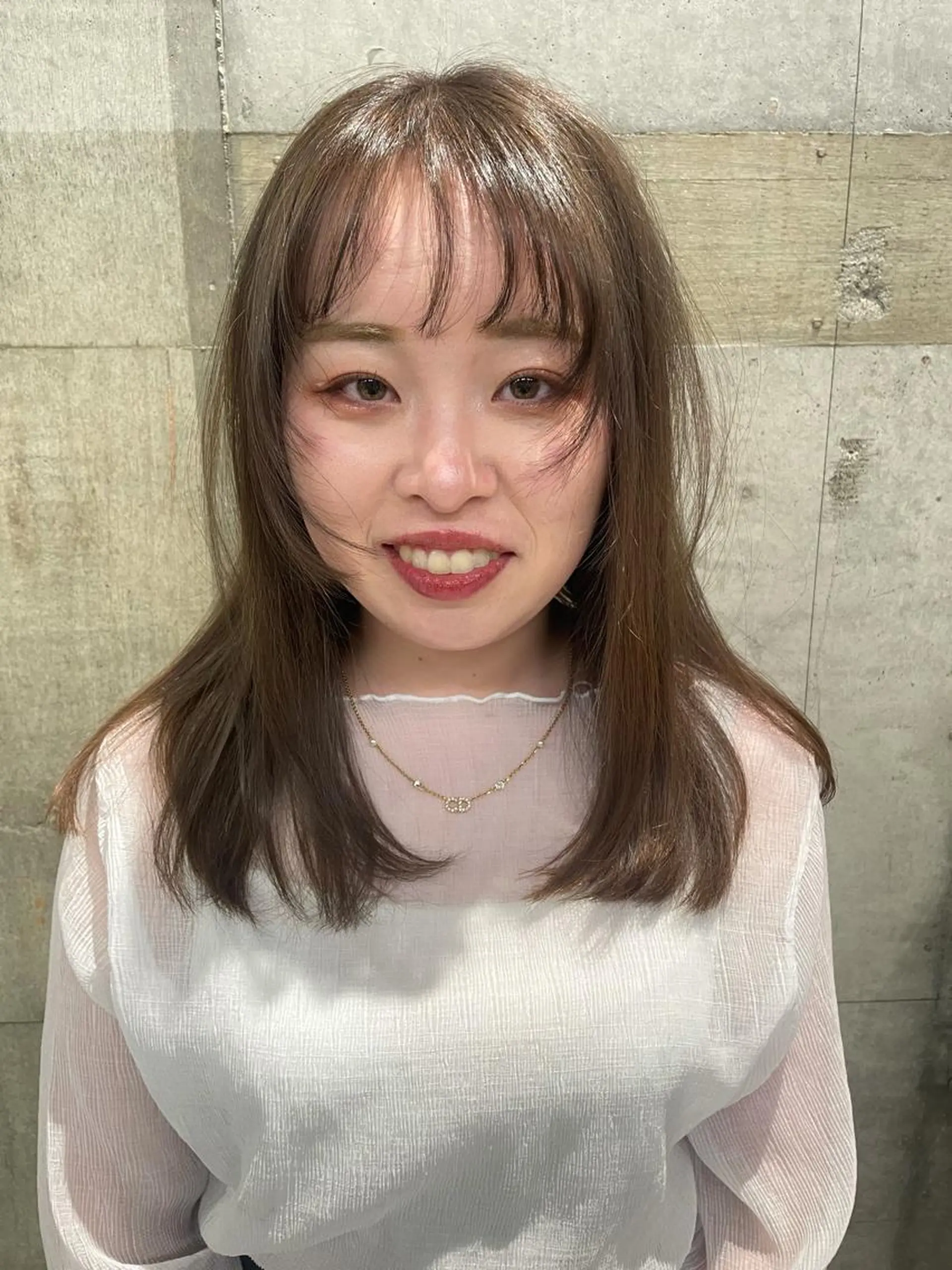 カラー wewe: momoeのヘアスタイル