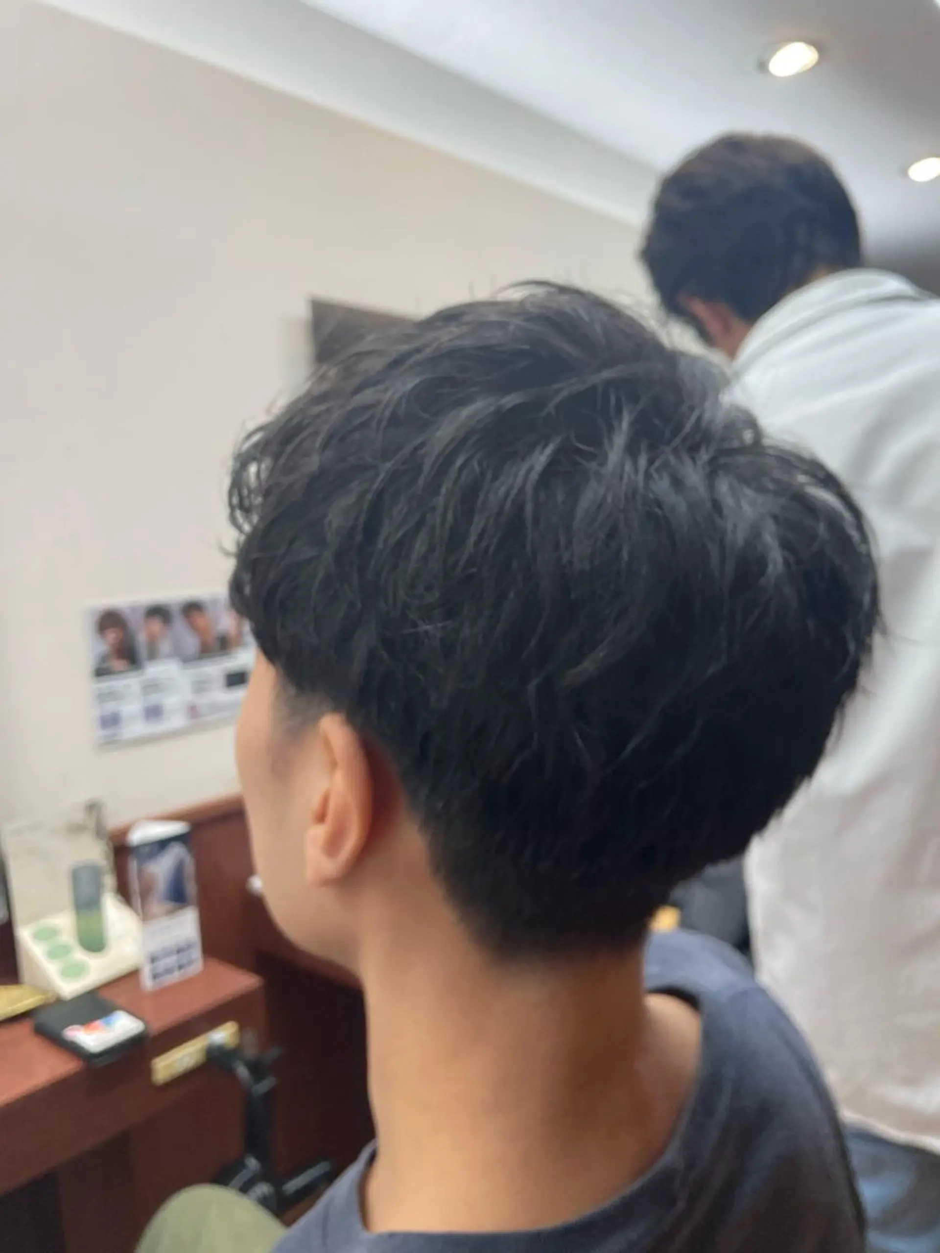 ショート メンズ ルキ🌈ブリーチカラ ー&メンズパーマ🦄のヘアスタイル