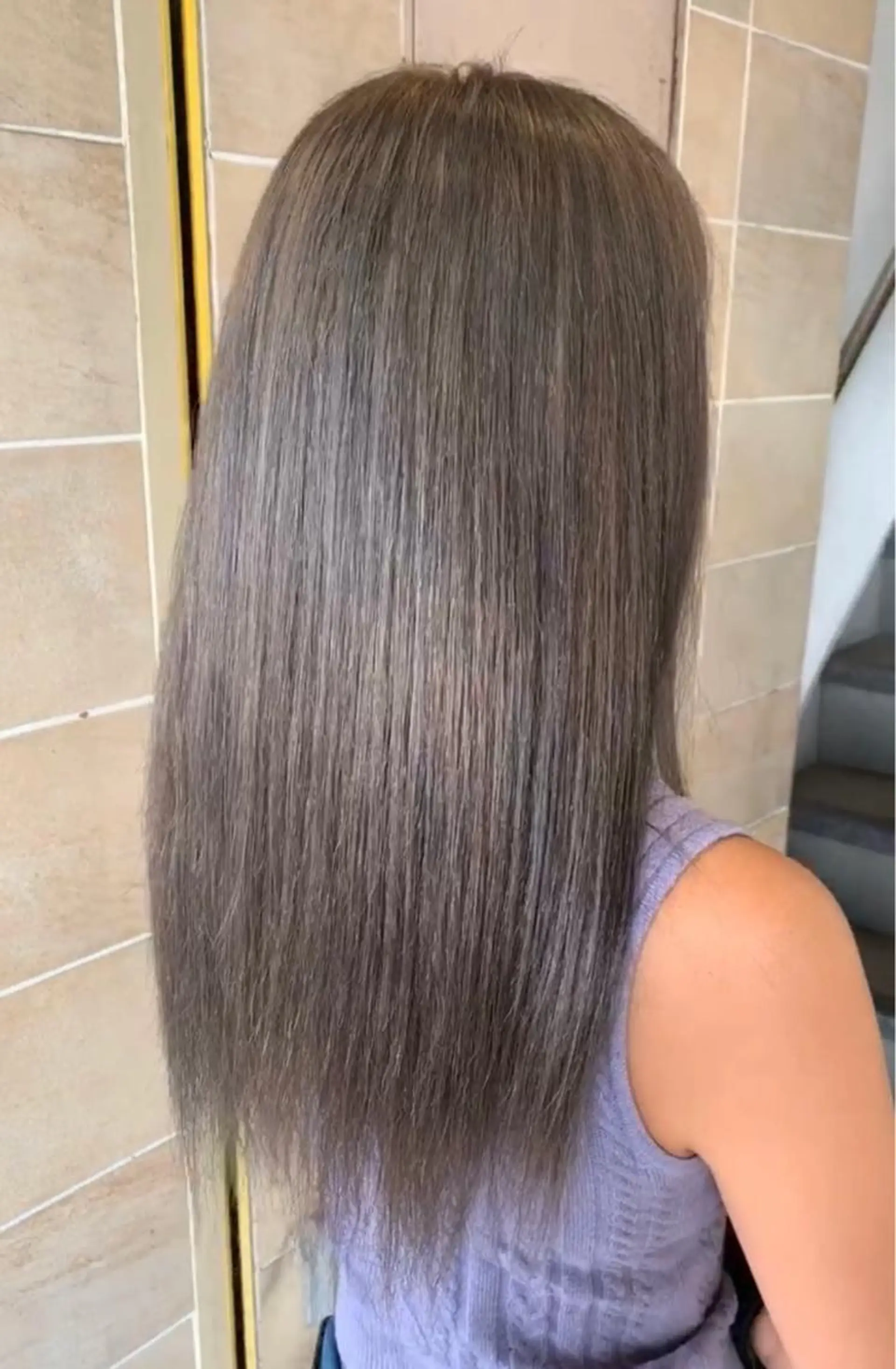 ロング カラー ネイル マツエク・マツパ アッシュ ハイトーンカラー トリートメント ヘアカラー ブリーチ特化 / share 元太のヘアスタイル