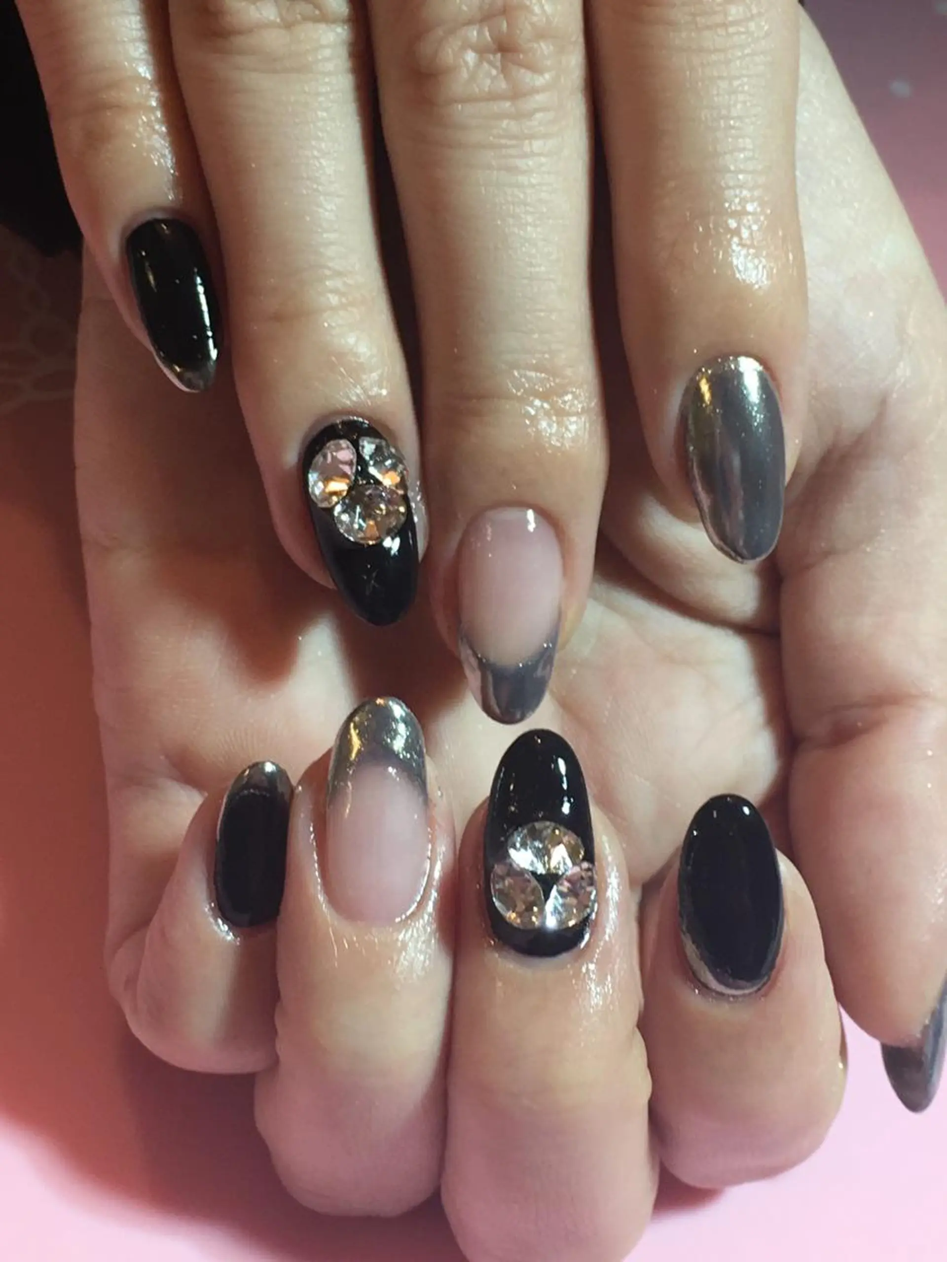 ネイル 古川 里美のネイルデザイン