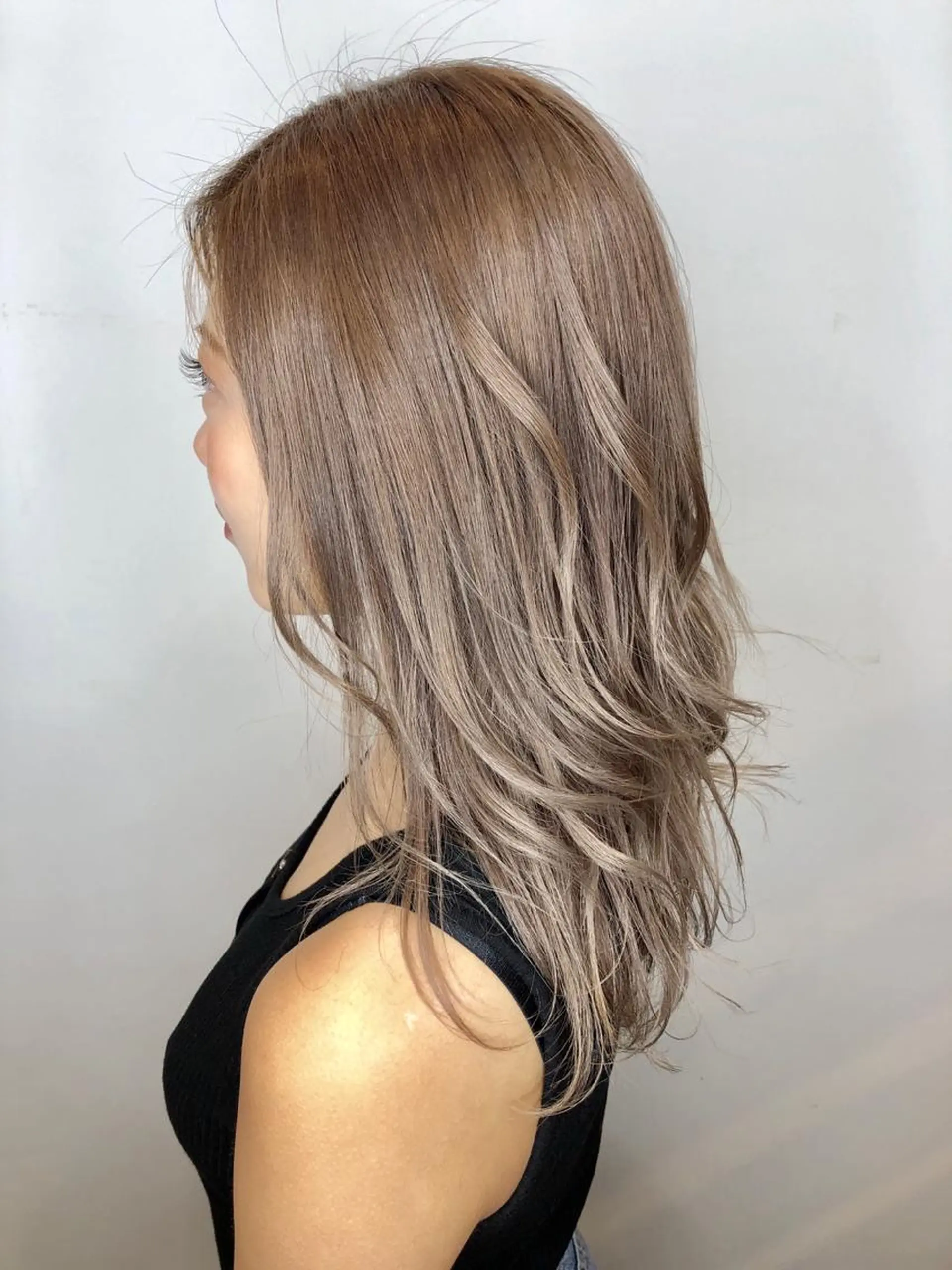 ミディアム カラー ヘアカラー トリートメント 美髪改善×シールエク ステ/ヨシモトカンジのヘアスタイル