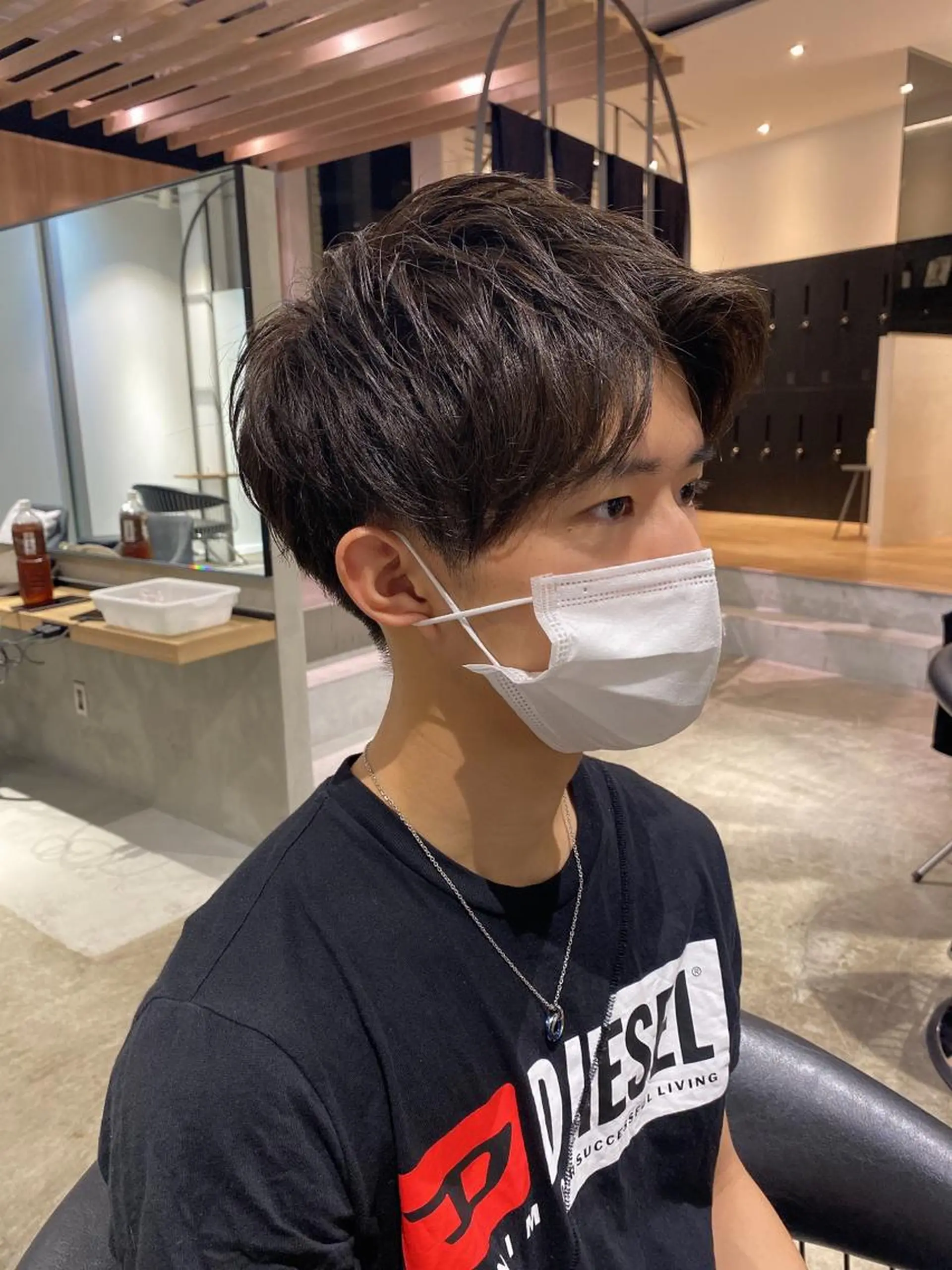 メンズ アップバング 石川 雄麻のヘアスタイル