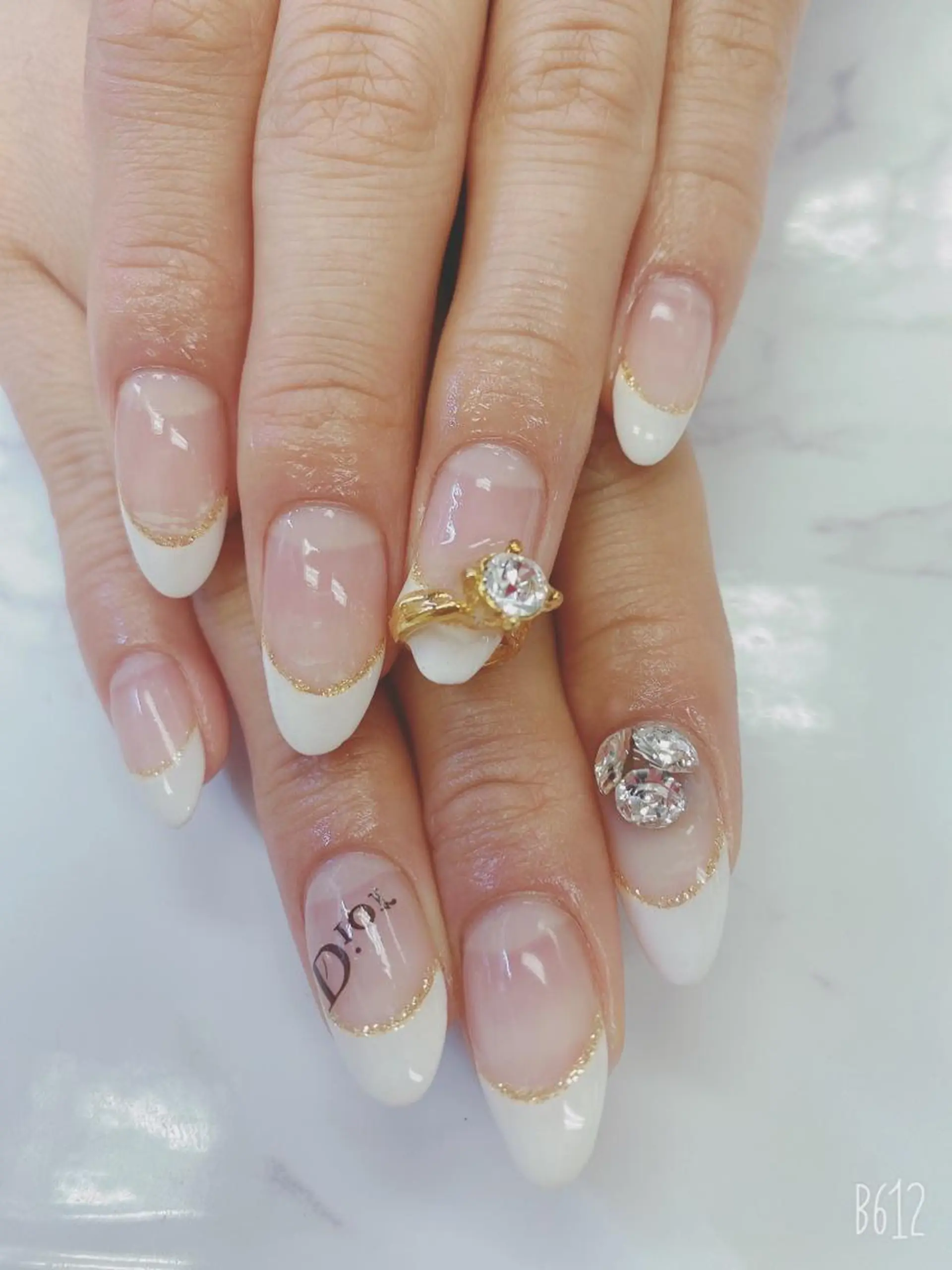 ショート ハンドネイル JNA認定講師🌸 RIEのネイルデザイン