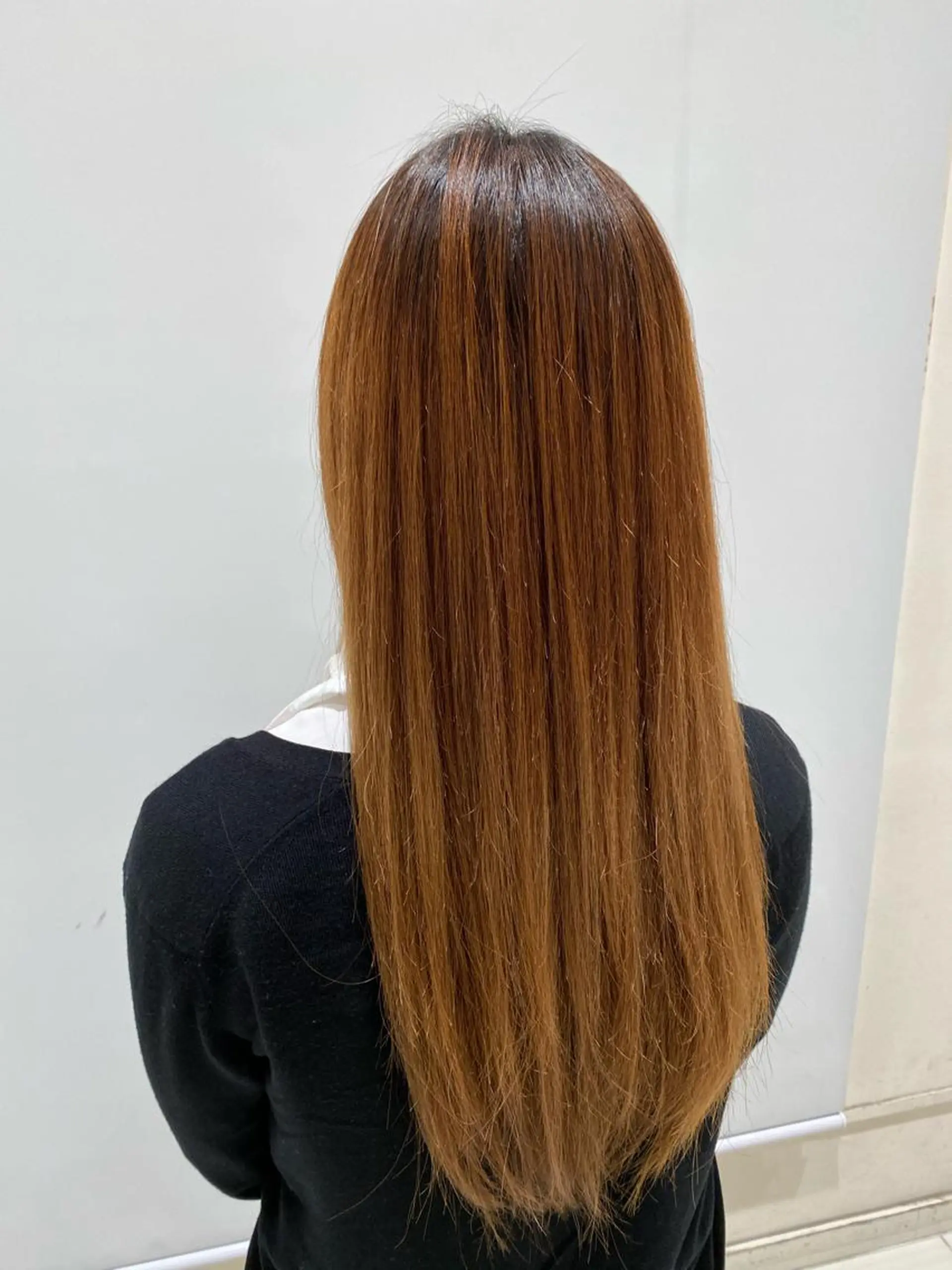 ロング パーマ レイヤーカット 縮毛矯正 スパイキーショート パーマ　具志堅　太志のヘアスタイル