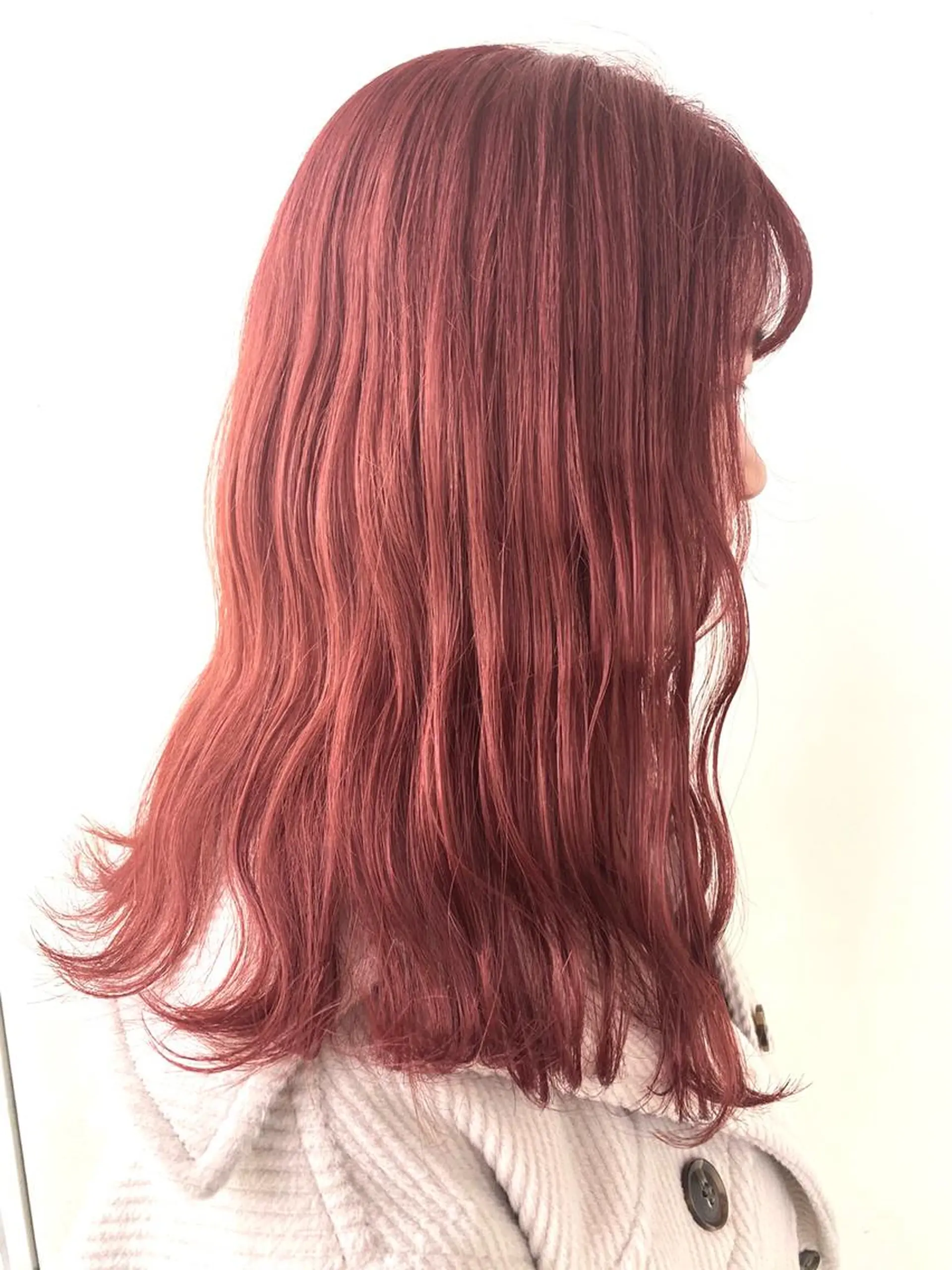 ミディアム カラー ANNA /艶髪/ハイトーンのヘアスタイル