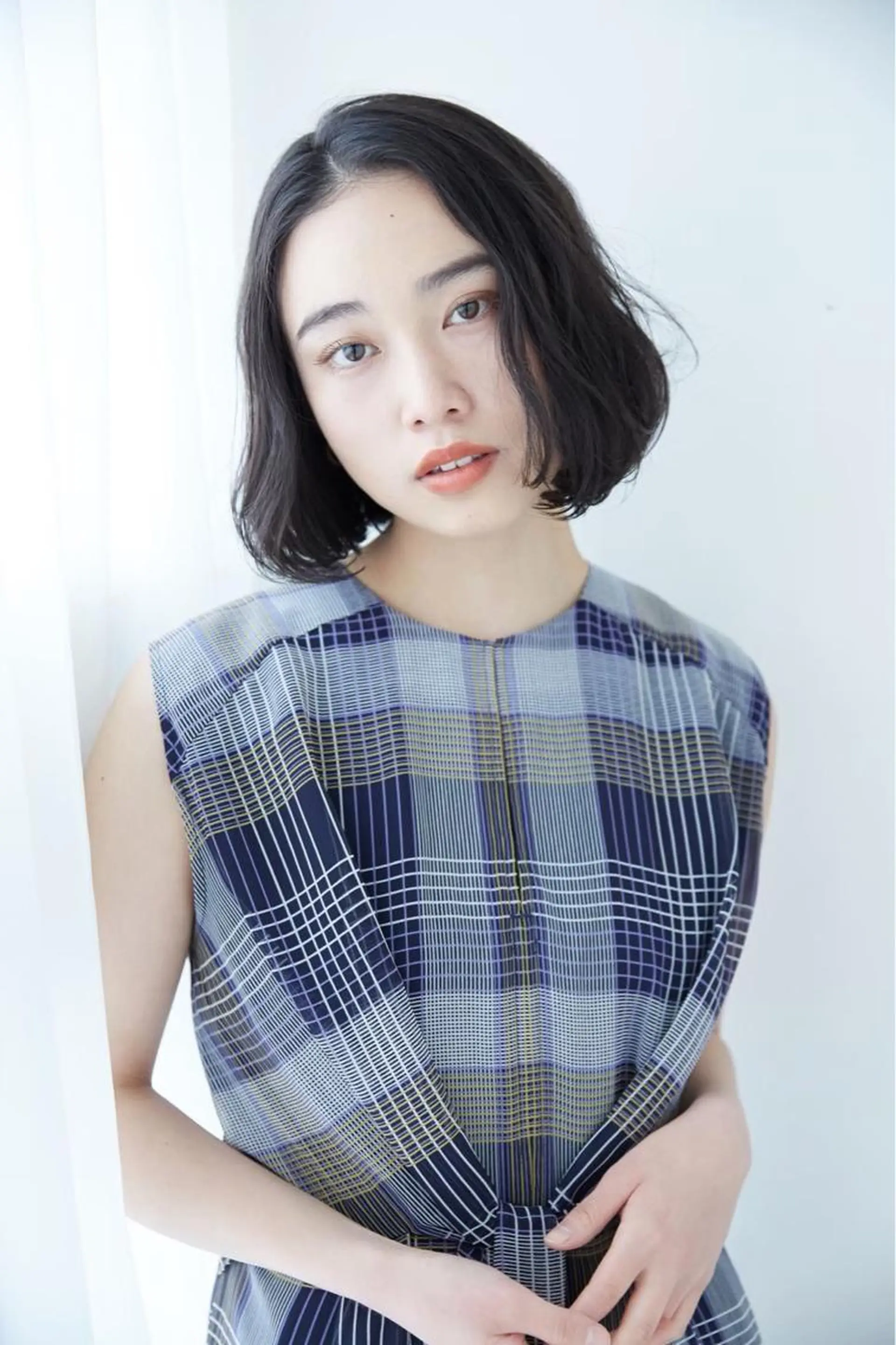 ショート カラー ダークグレー ダークグレージュ グレージュ ボブ 韓国風ヘア 韓国×巻ける髪質改善 💍maki💍のヘアスタイル