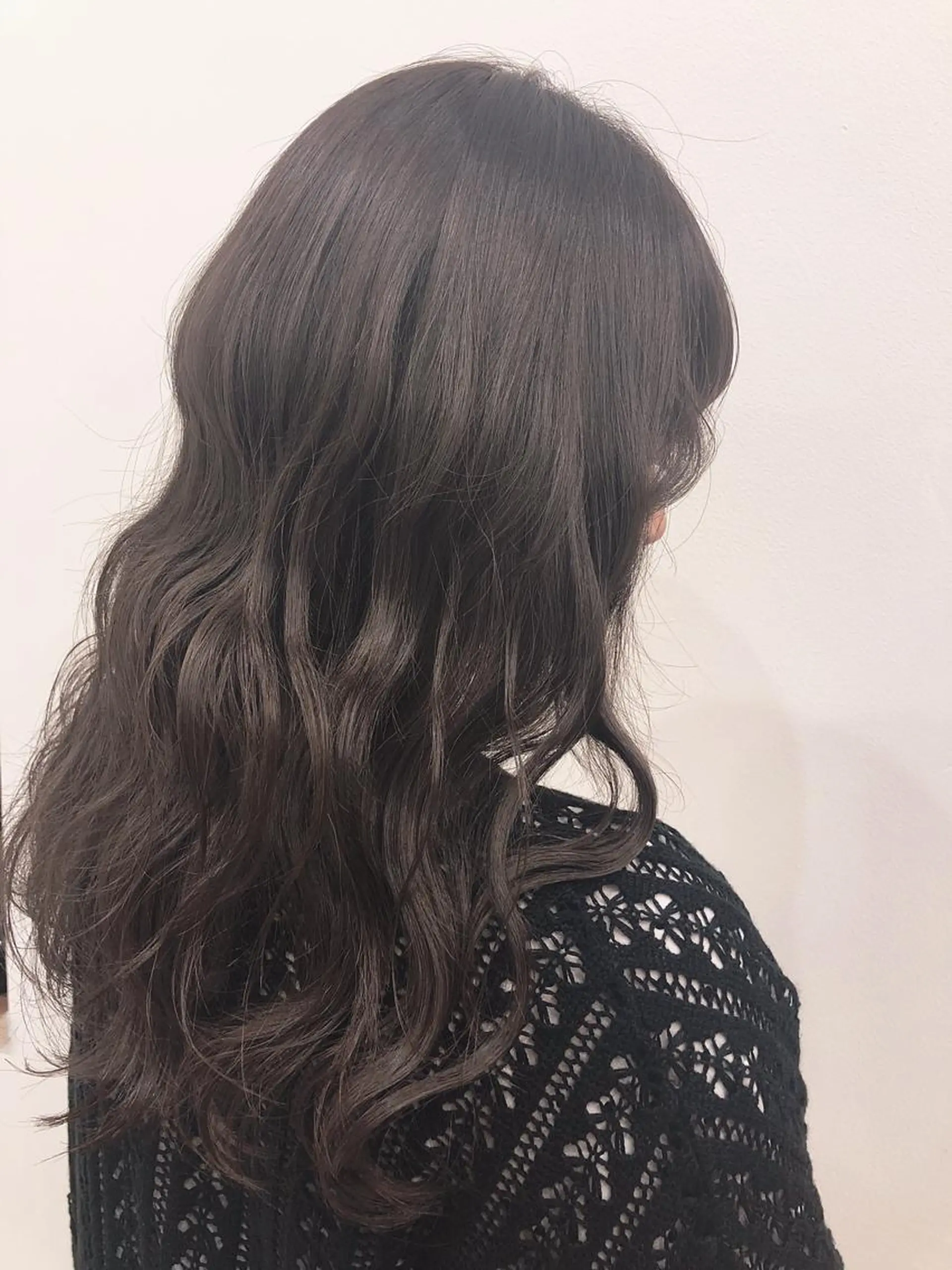 セミロング カラー ヘアアレンジ 透明感カラー ダークグレー ダークグレージュ グレージュ カット ヘアカラー 🦋美髪/エクステ 🦋アベイクミのヘアスタイル