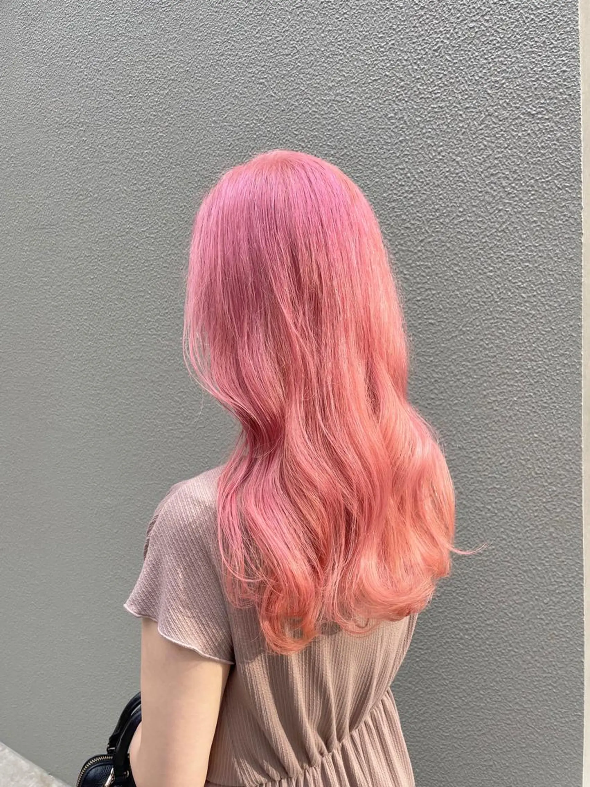 セミロング カラー ハイトーンカラー ピンクカラー ヘアカラー トリートメント 透明感カラー ✨ 韓国艶髪💗菅原のヘアスタイル