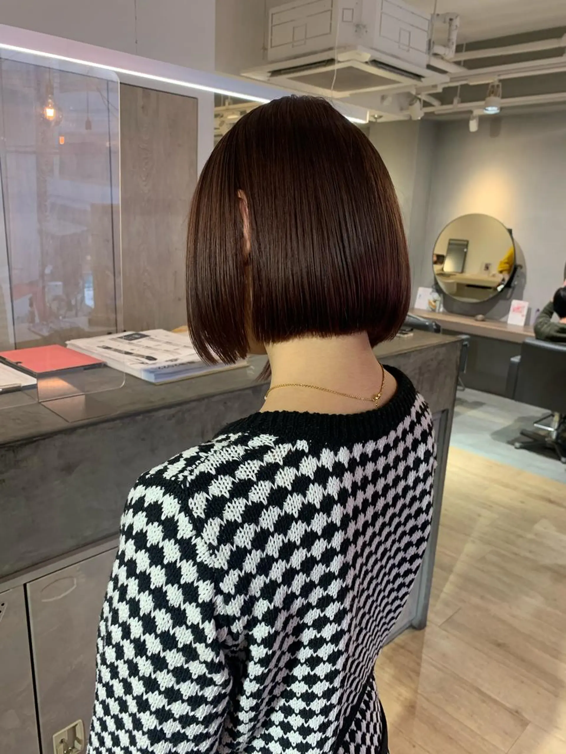 ショート カラー 美髪・シールエクステ ホソタニリョウコのヘアスタイル