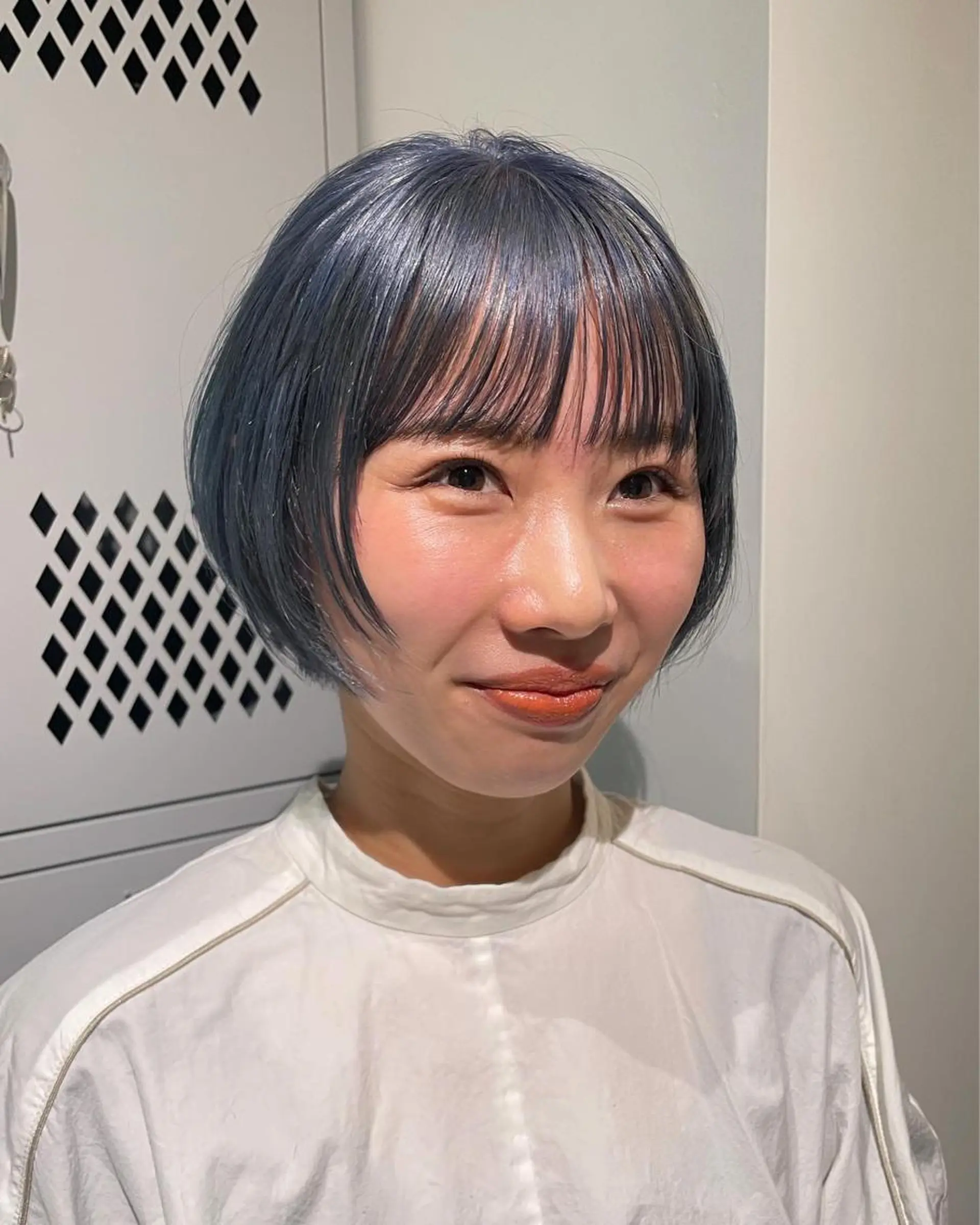 ミディアム 佐伯 和佳のヘアスタイル
