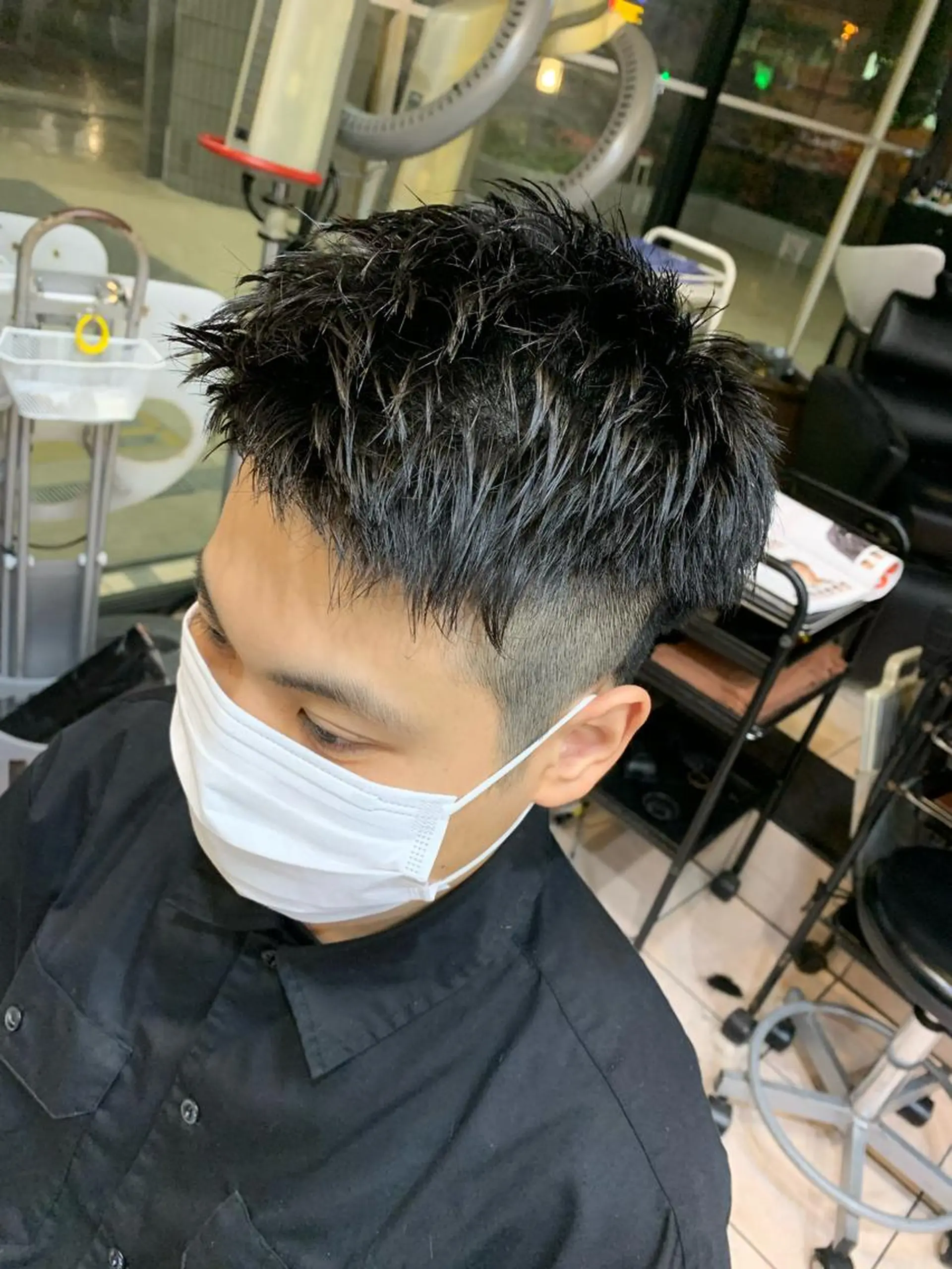 ショート 大阪/梅田/シャドウ パーマ/ノボリユウタのヘアスタイル