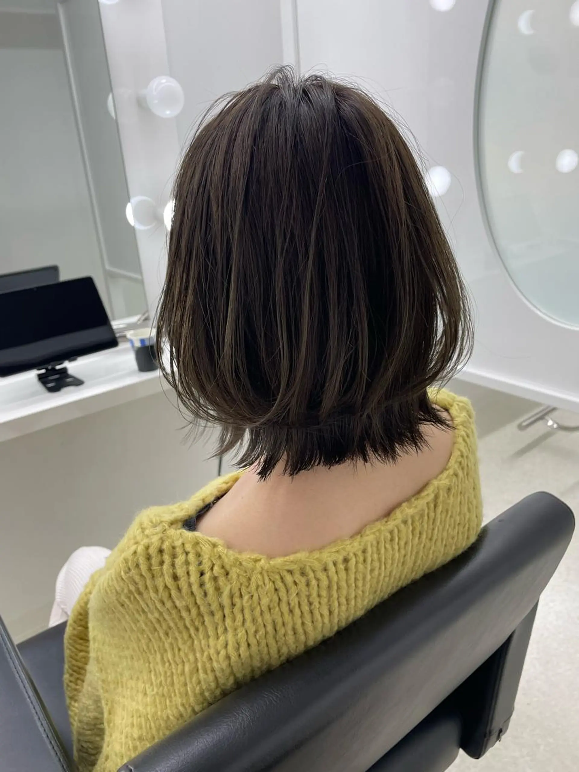 ミディアム カラー カット ヘアカラー トリートメント 冨木 雄斗のヘアスタイル