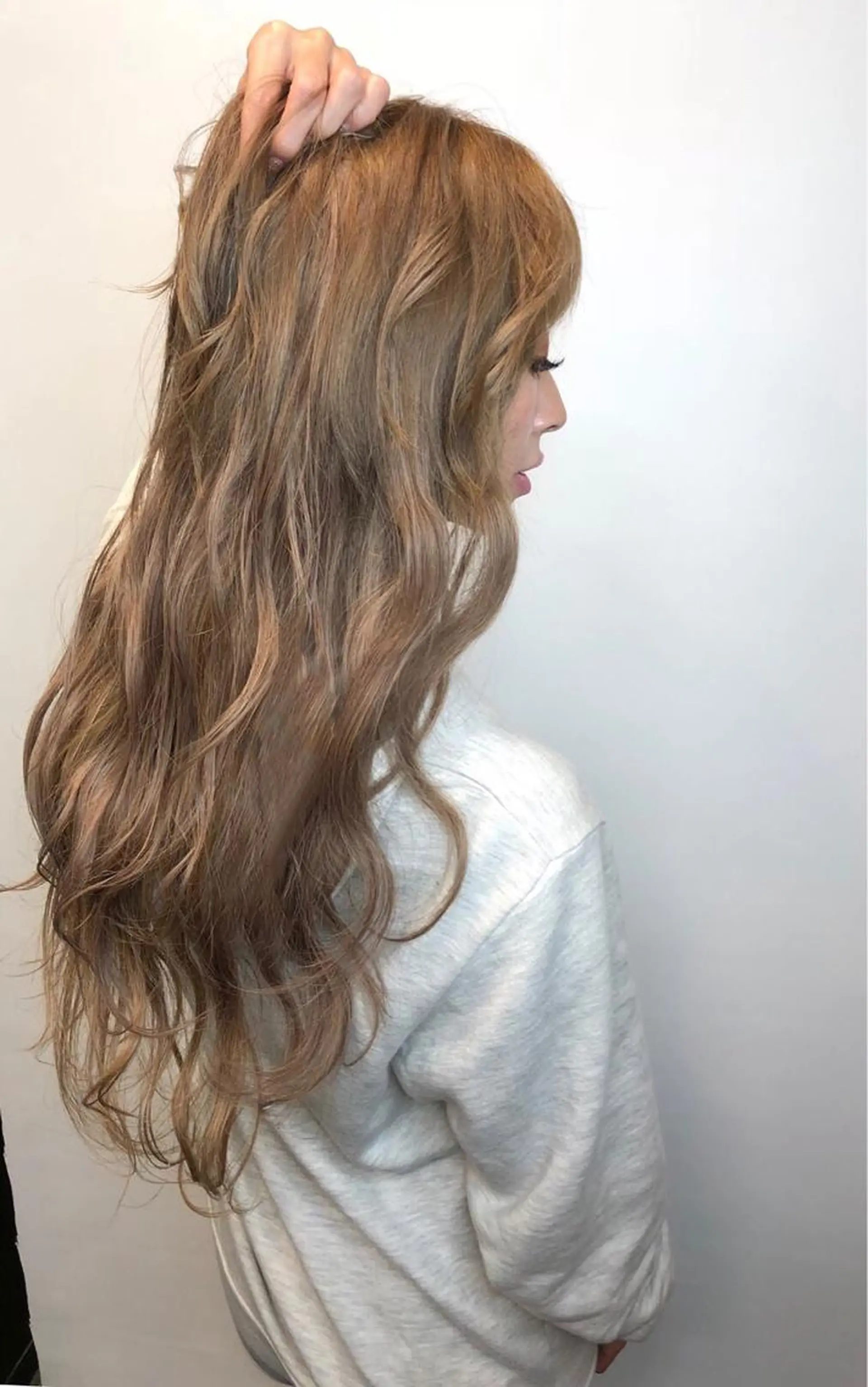 ロング ヘアカラー トリートメント 韓国カラー/エクステ carryのヘアスタイル