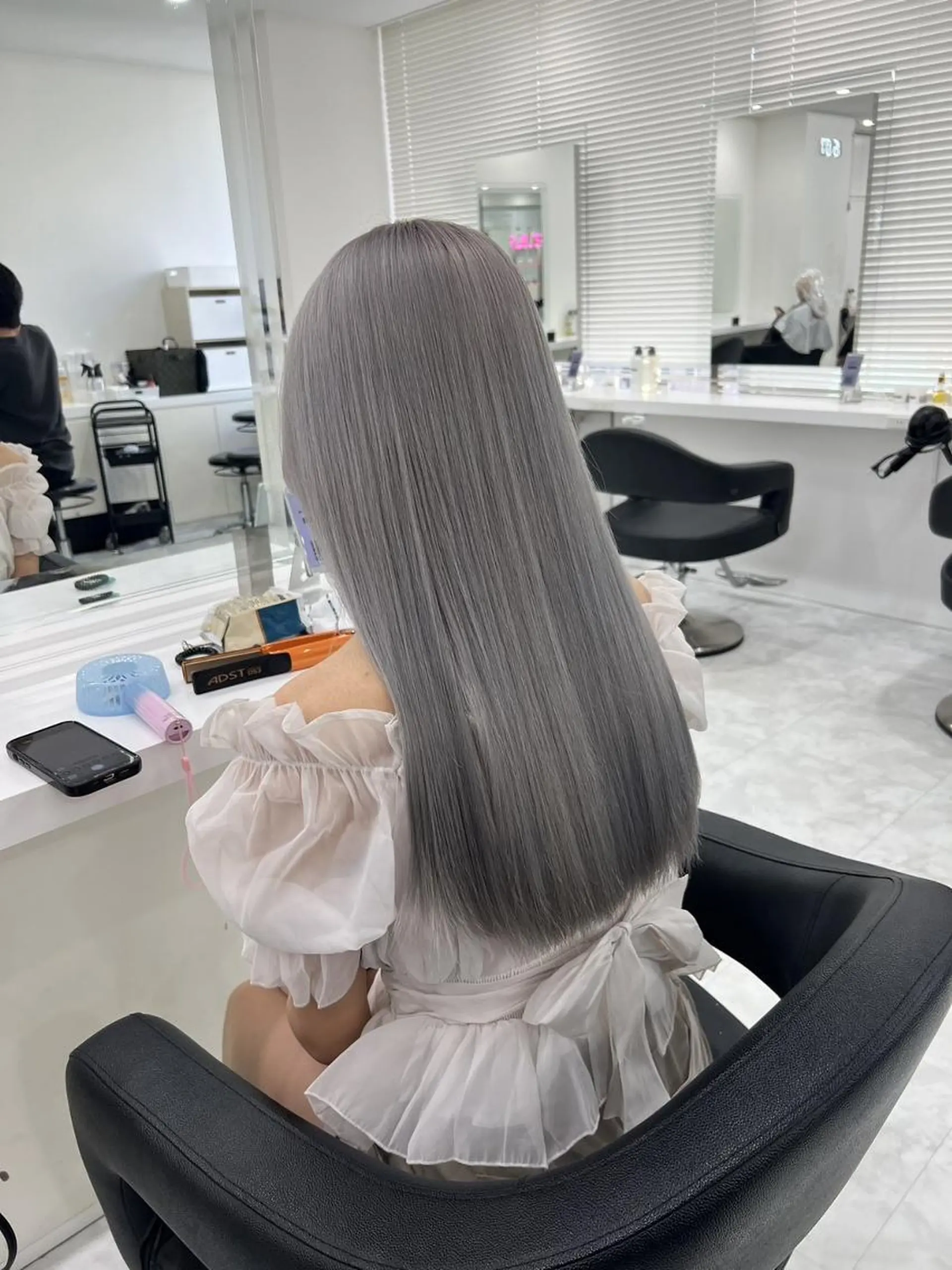 カラー 韓国アイドル🤍ブリ ーチカラー🤍わかなのヘアスタイル