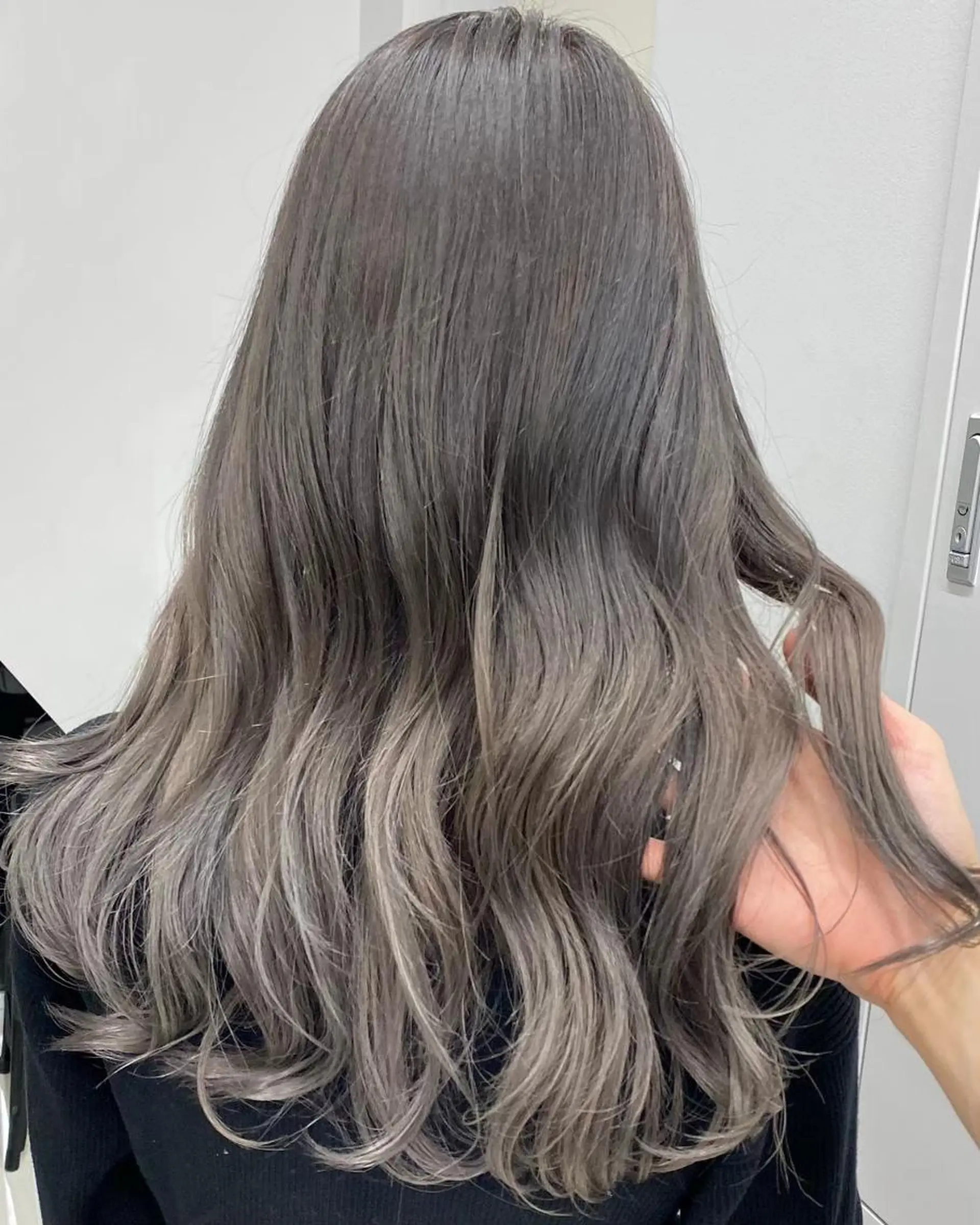 セミロング 【公式】amble luxe 中野のヘアスタイル