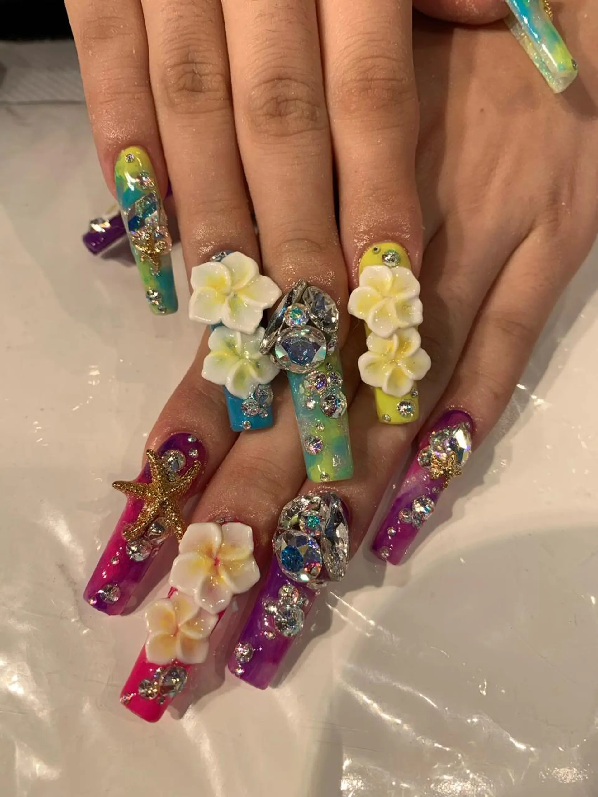 ネイル chatblanc ♡のネイルデザイン