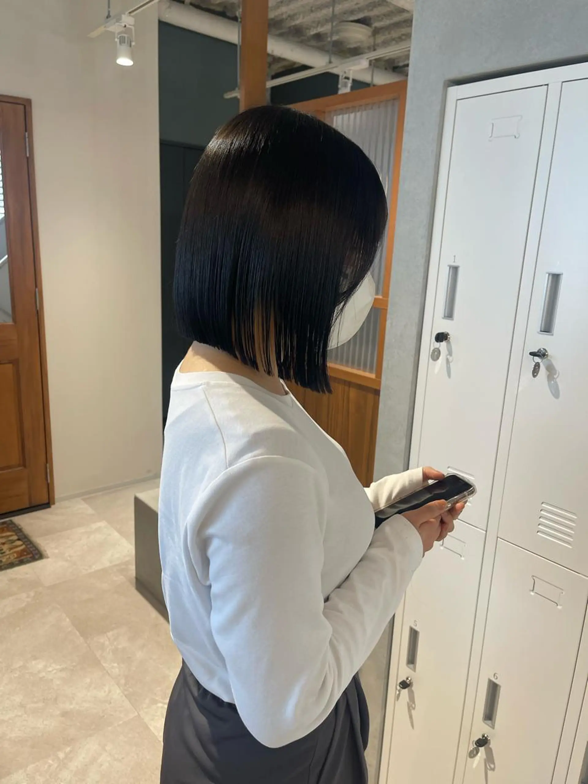 ショート カラー 切りっぱなしボブ ボブ カット ヘアカラー トリートメント 店長　MANAMI ／ブリーチ／骨格ボブのヘアスタイル