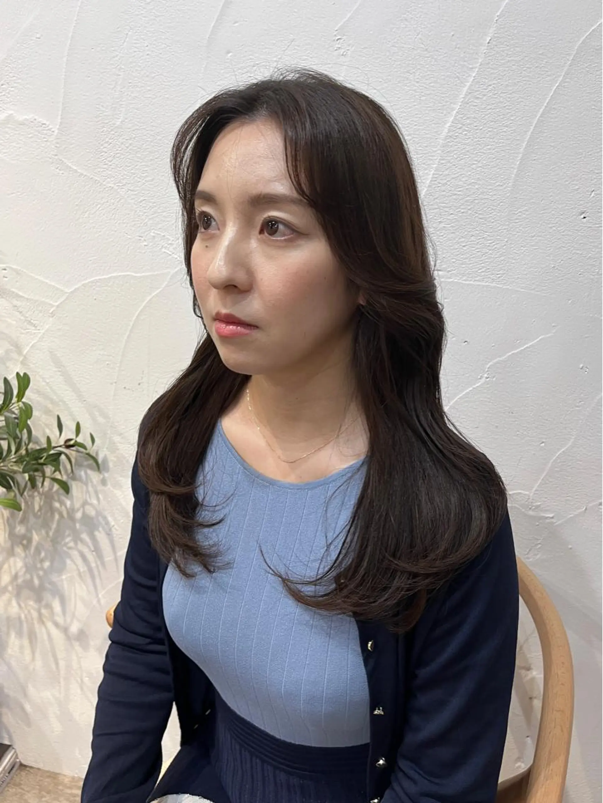 ロング くびれヘア 顔周りカット 韓国風ヘア レイヤーカット 小顔ショート🦋 八巻ちさとのヘアスタイル