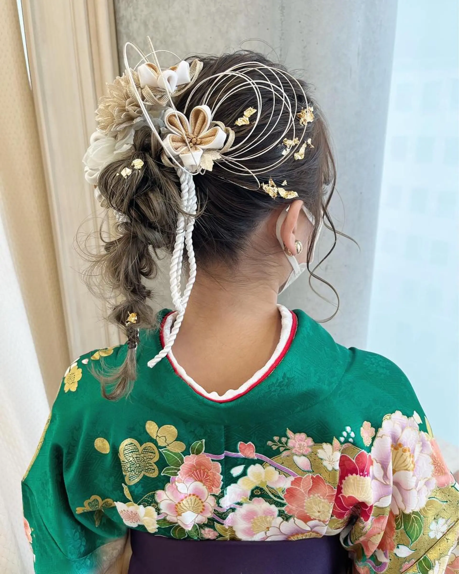 セミロング ヘアアレンジ ポニーテール サソウ ユリエ🥥のヘアスタイル