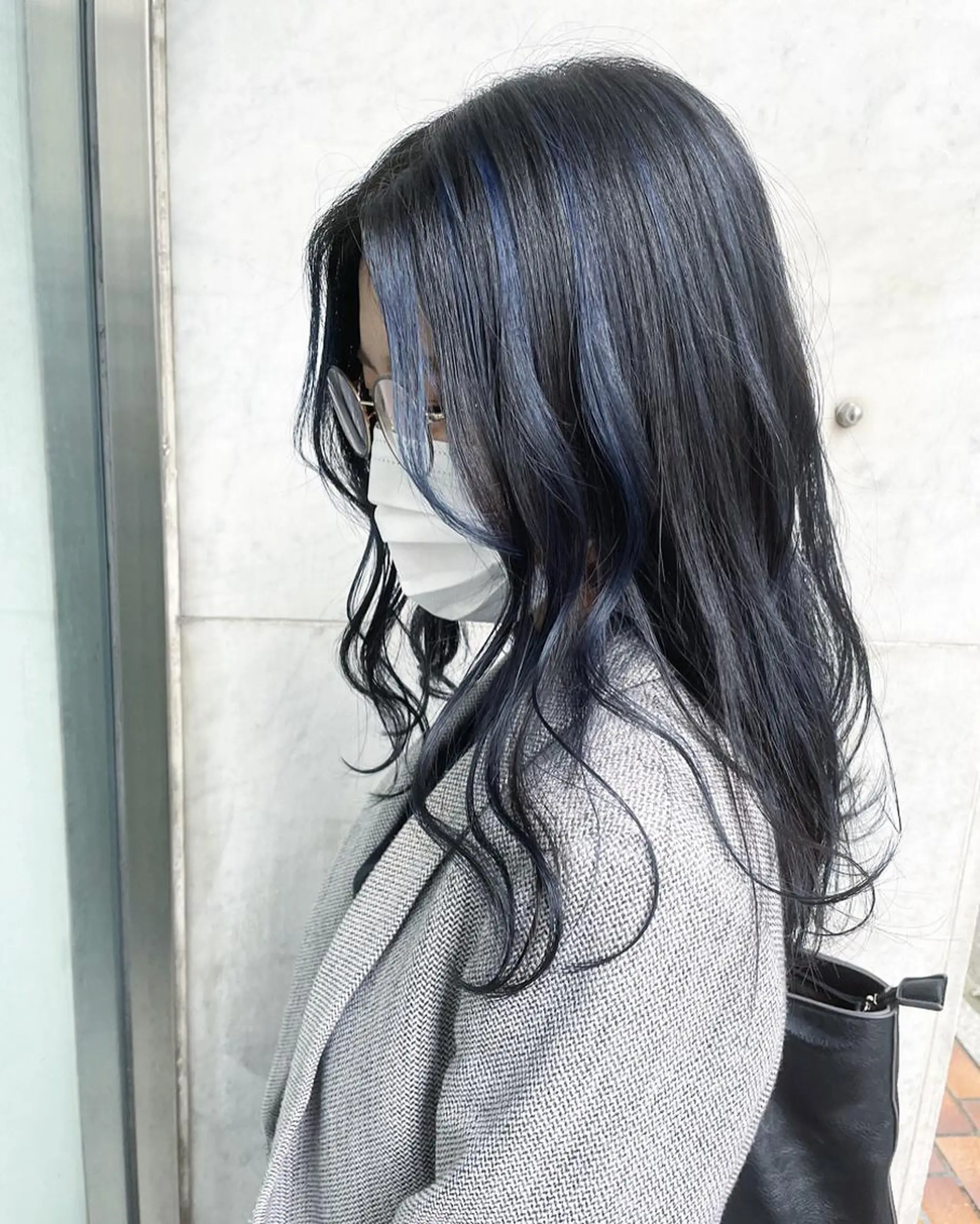 ロング カラー ブルーカラー ハイライトカラー ハイライト JIL BLAN 京都所属・RU RIのヘアスタイル