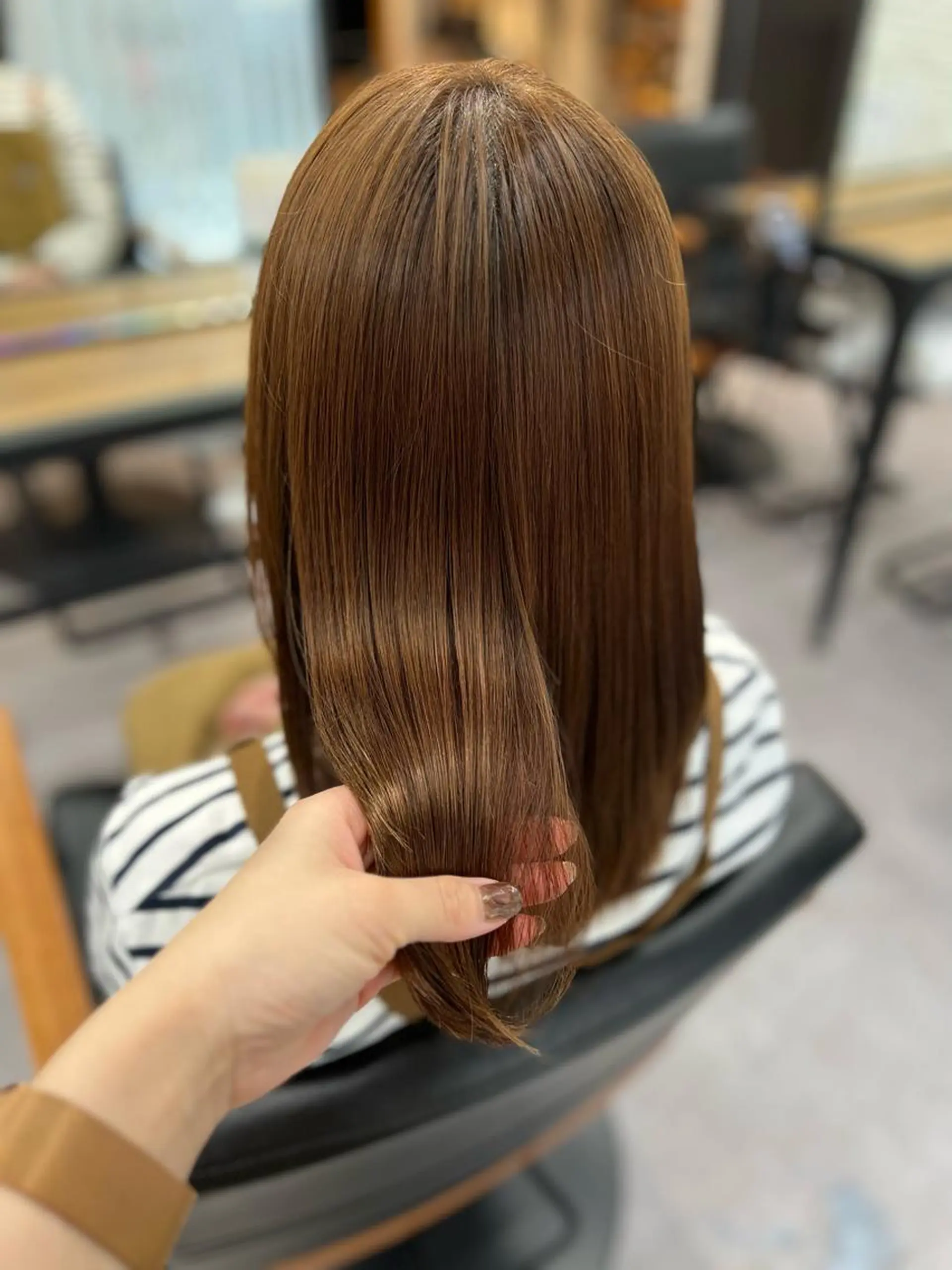 セミロング カラー パーマ ヘアアレンジ メンズ キッズ ネイル マツエク・マツパ アイブロウ カット 縮毛矯正 似合わせレイヤー 🌿JUNのヘアスタイル