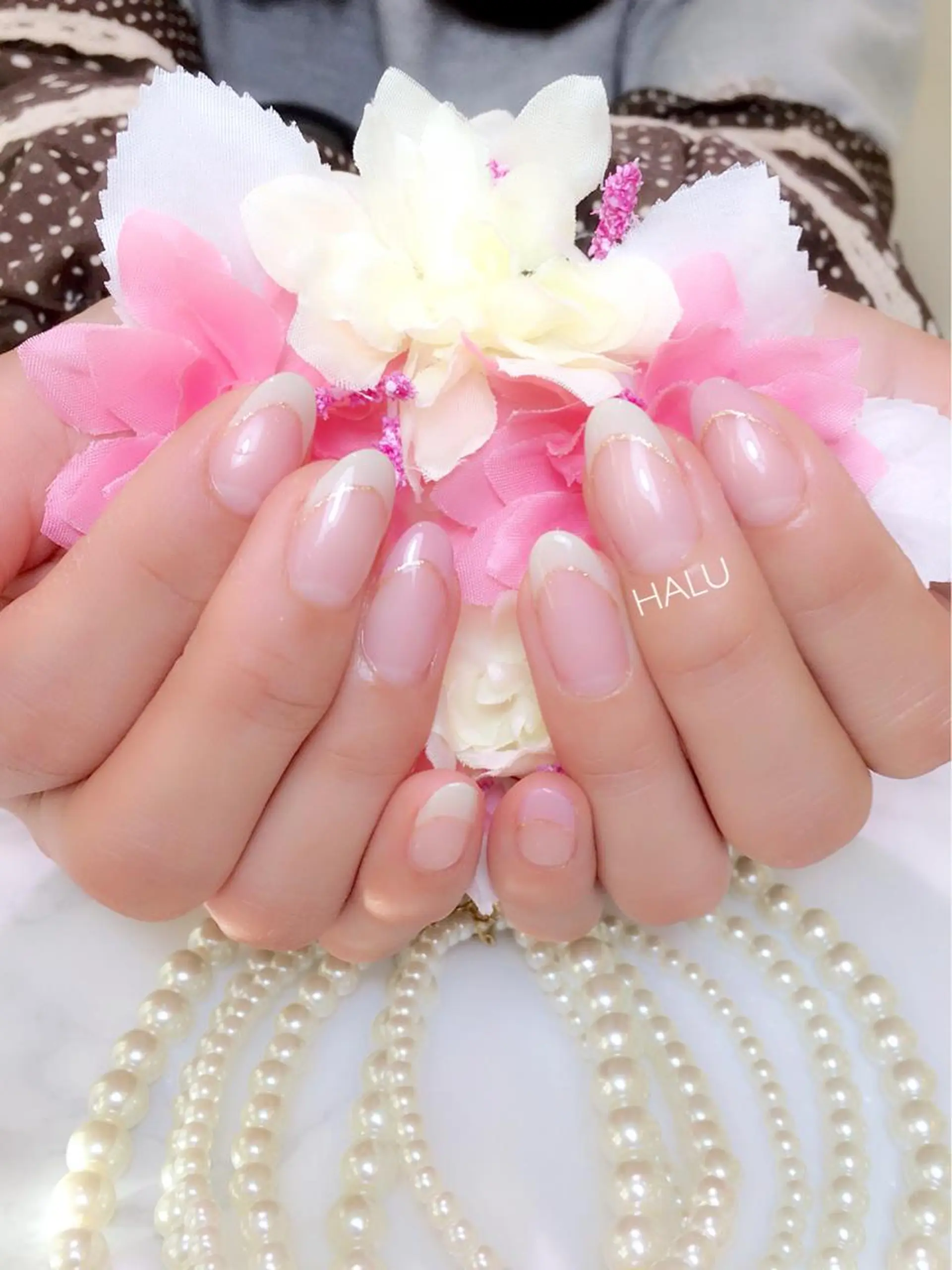 ネイル フレンチネイル ゴールド オフィスネイル HALU ハルのネイルデザイン