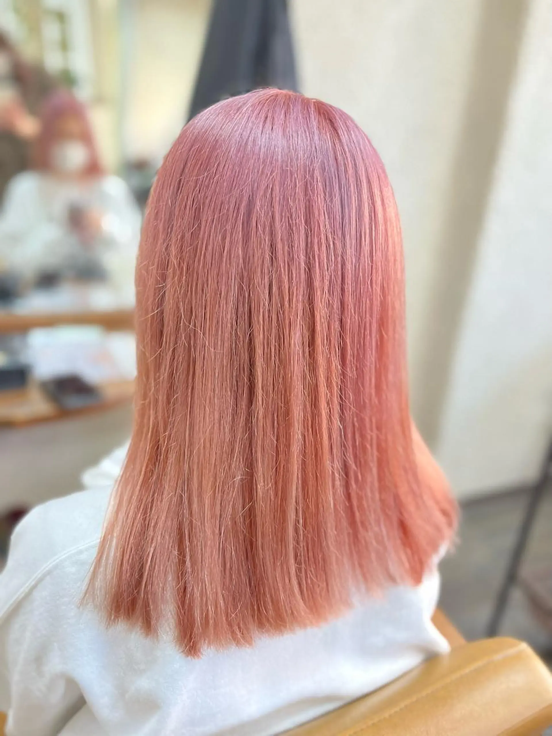 カラー 杉野 まみのヘアスタイル