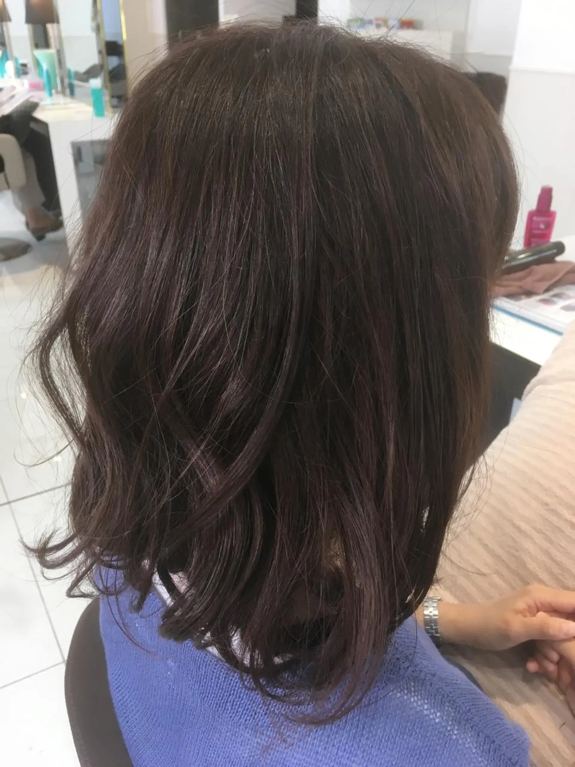 ミディアム カラー 井口 真人のヘアスタイル