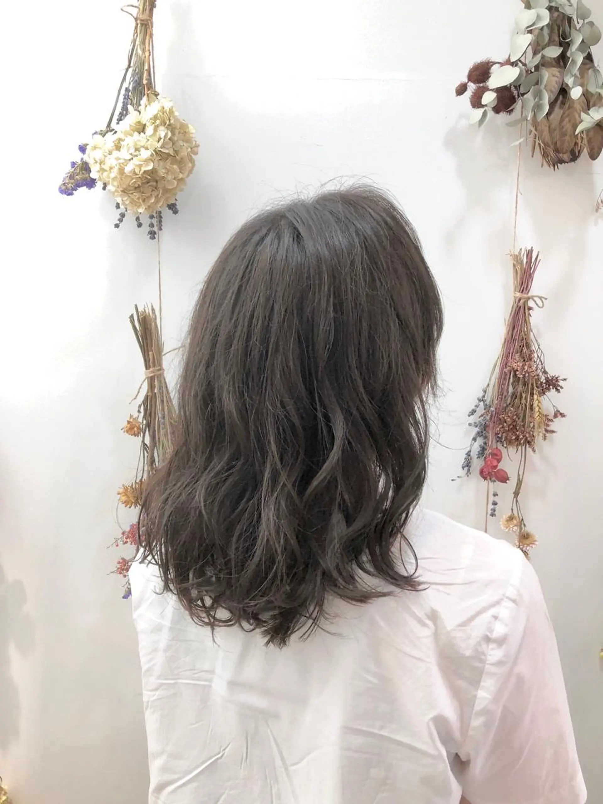 カラー 東梅田エリアカラー ヘアセットNo. 1のヘアスタイル